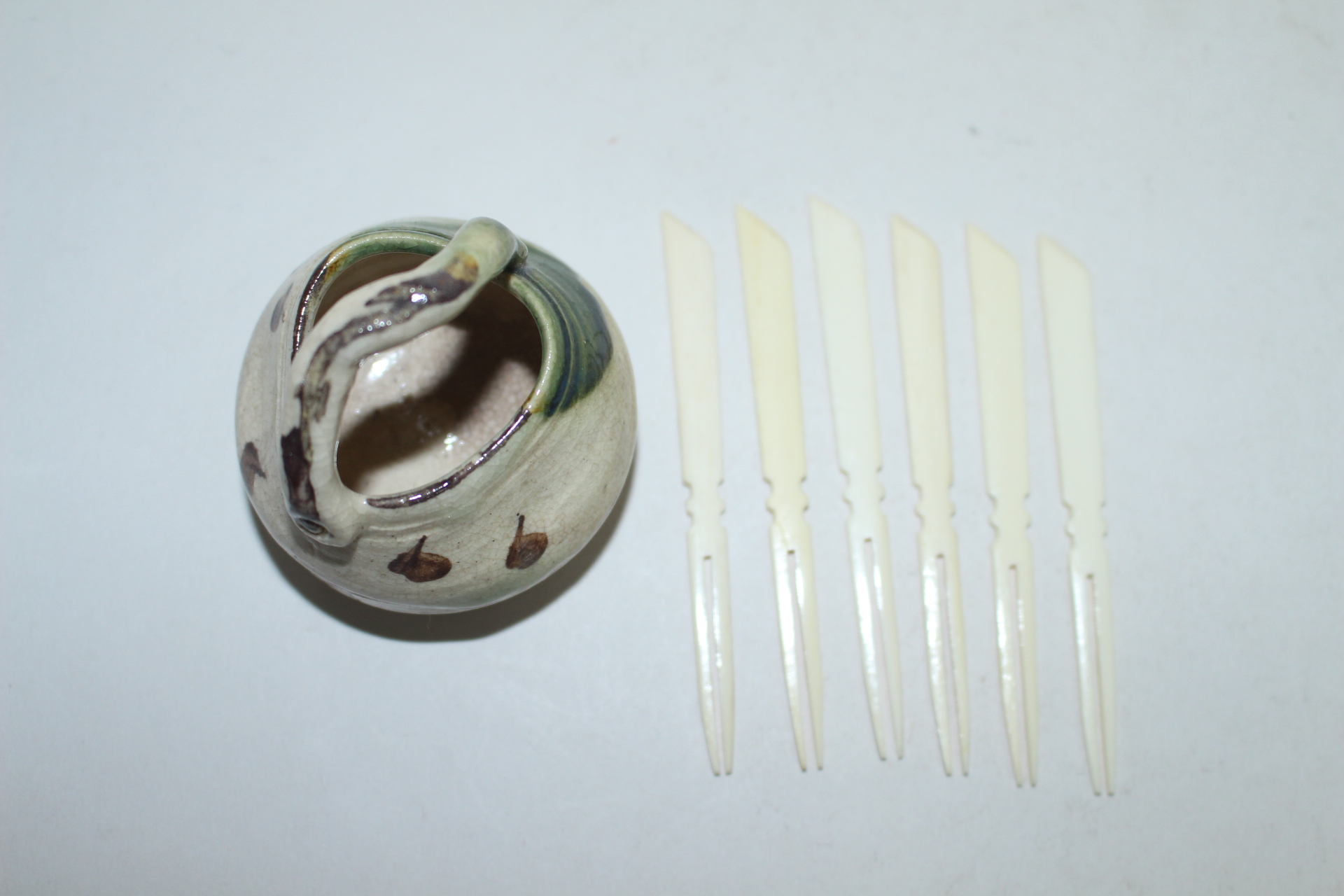 오리배청자소호와 우각재질로된 포크6점