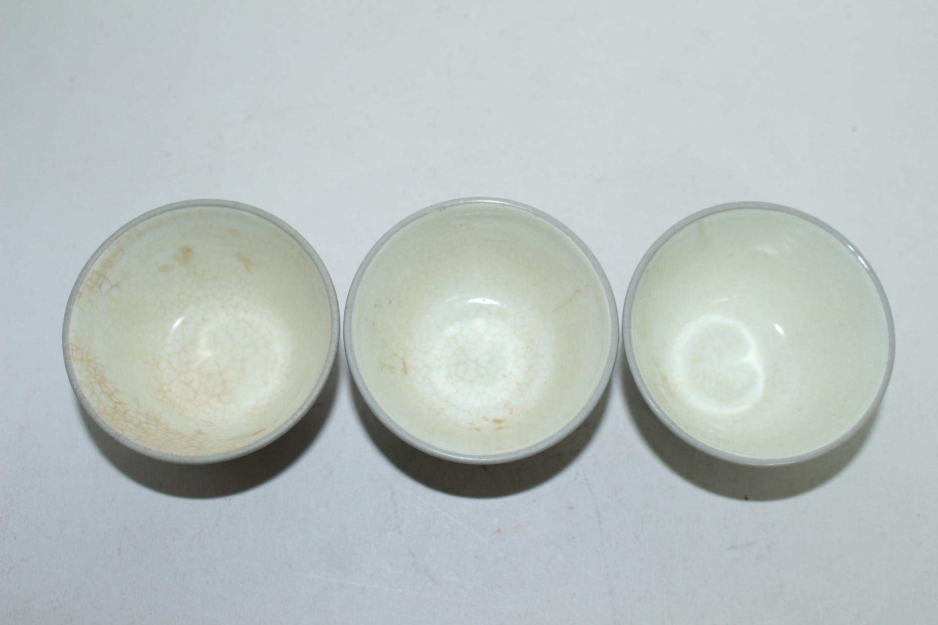 연대가좋은 분청자 잔 3점