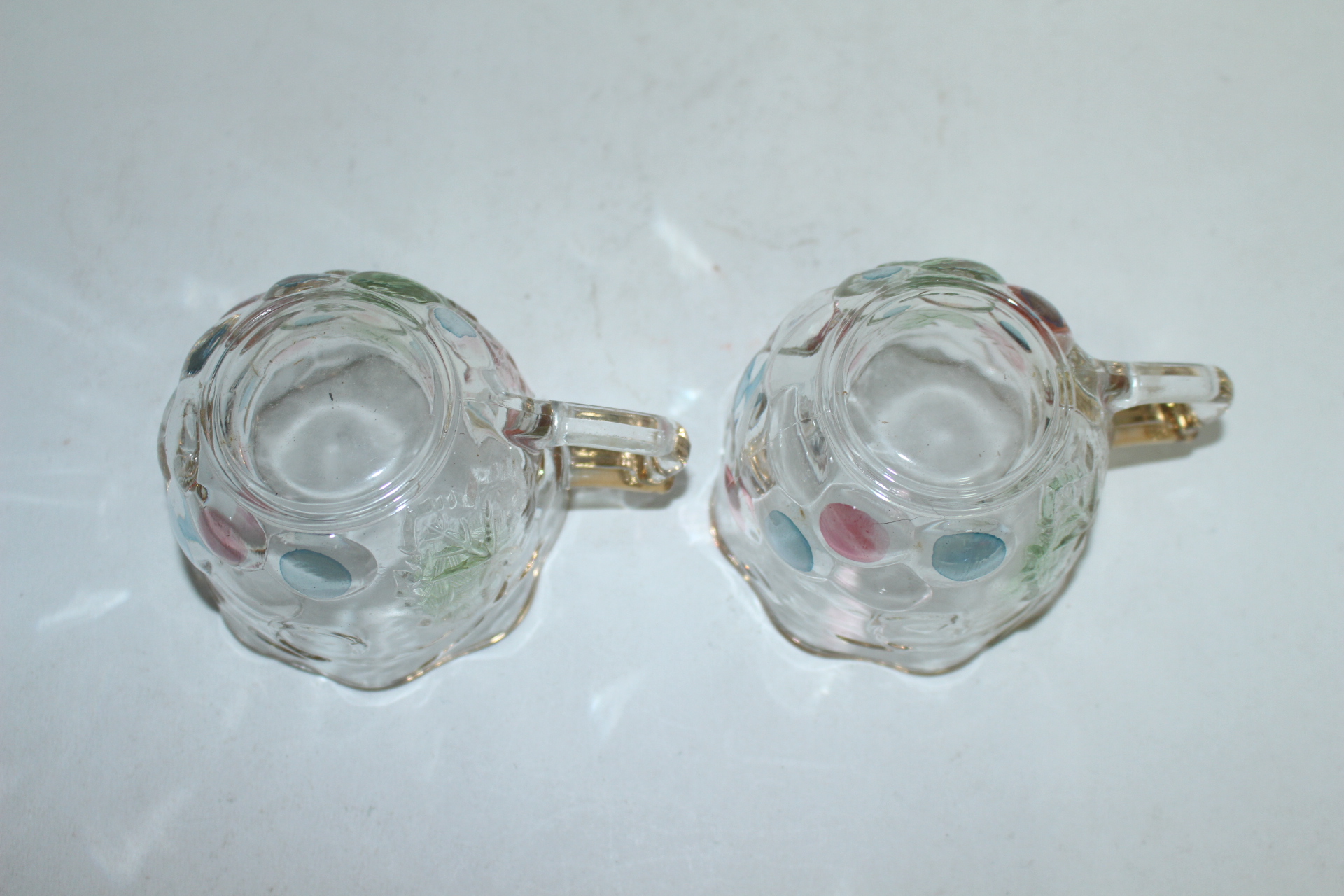 유리에 금채추상화문된 홍차잔 2점