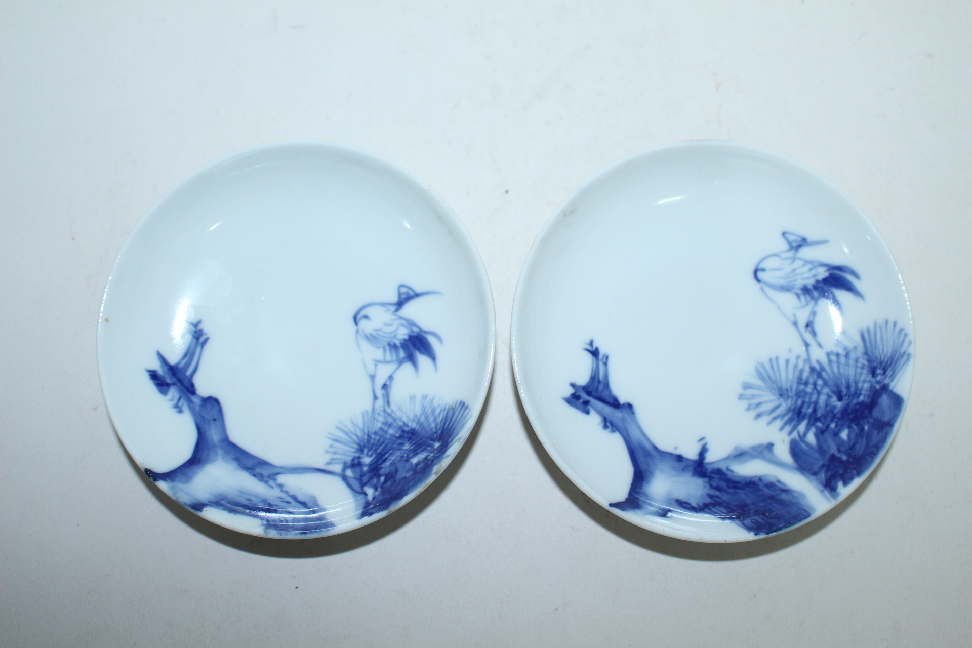 연대가좋은 청화백자 노송학문완 2점