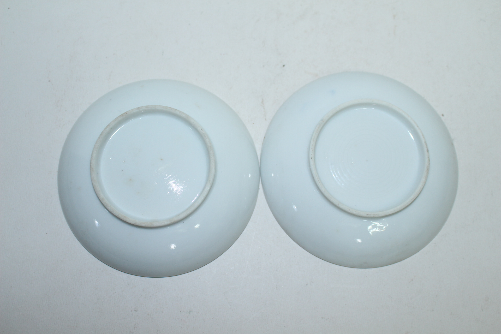 연대가좋은 청화백자 노송학문완 2점