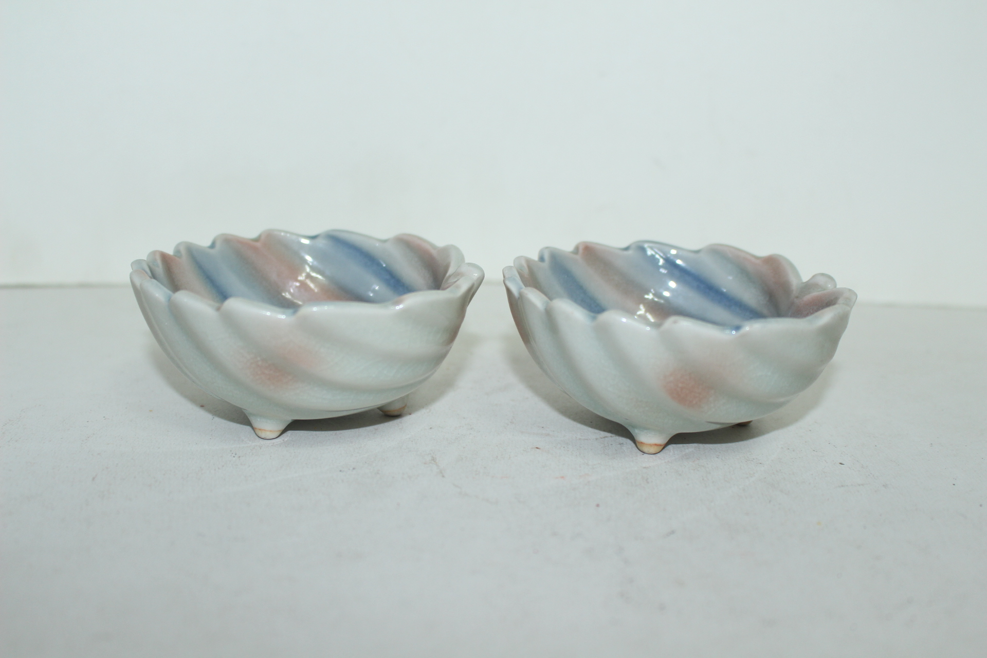 채색청자 복숭아모양 화형완 2점