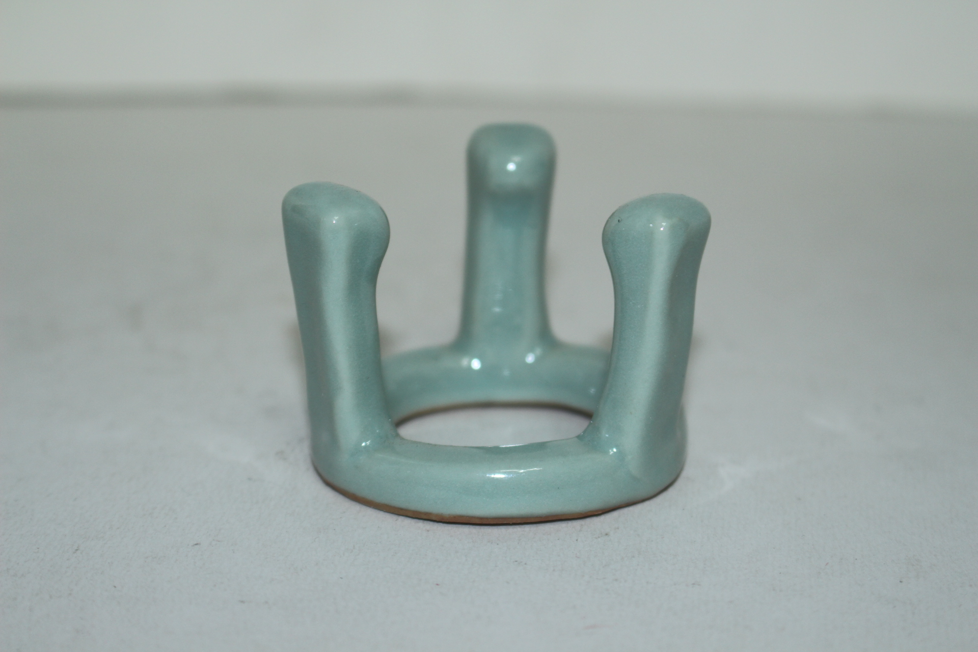 연대가좋은 청자 삼족받침 차도구