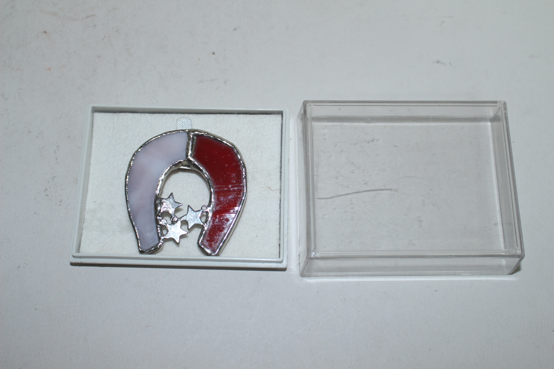 스텐딩글라스 말발굽모양 브롯지