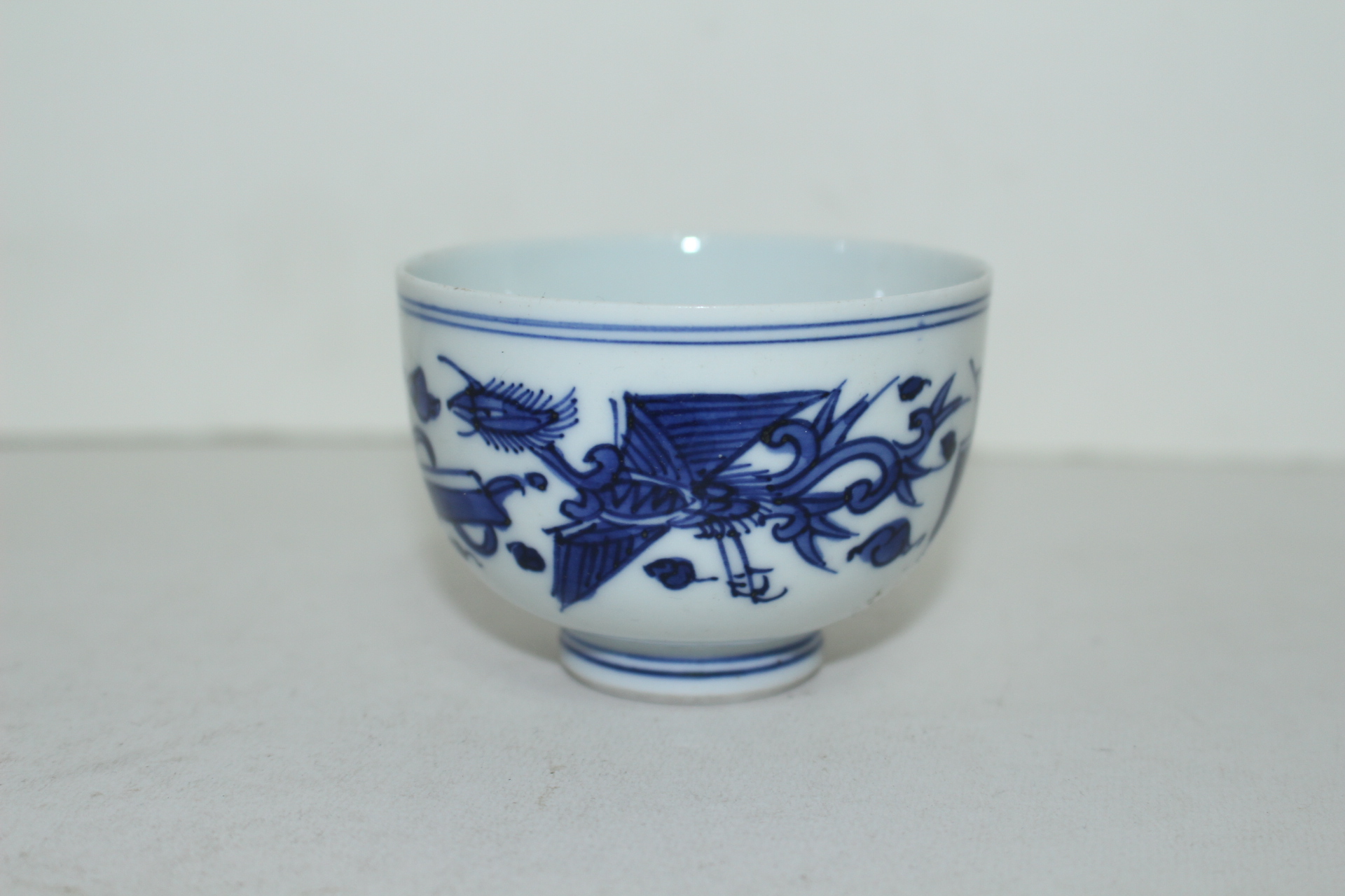 연대가좋은 이마리 청화백자 비익조문 잔