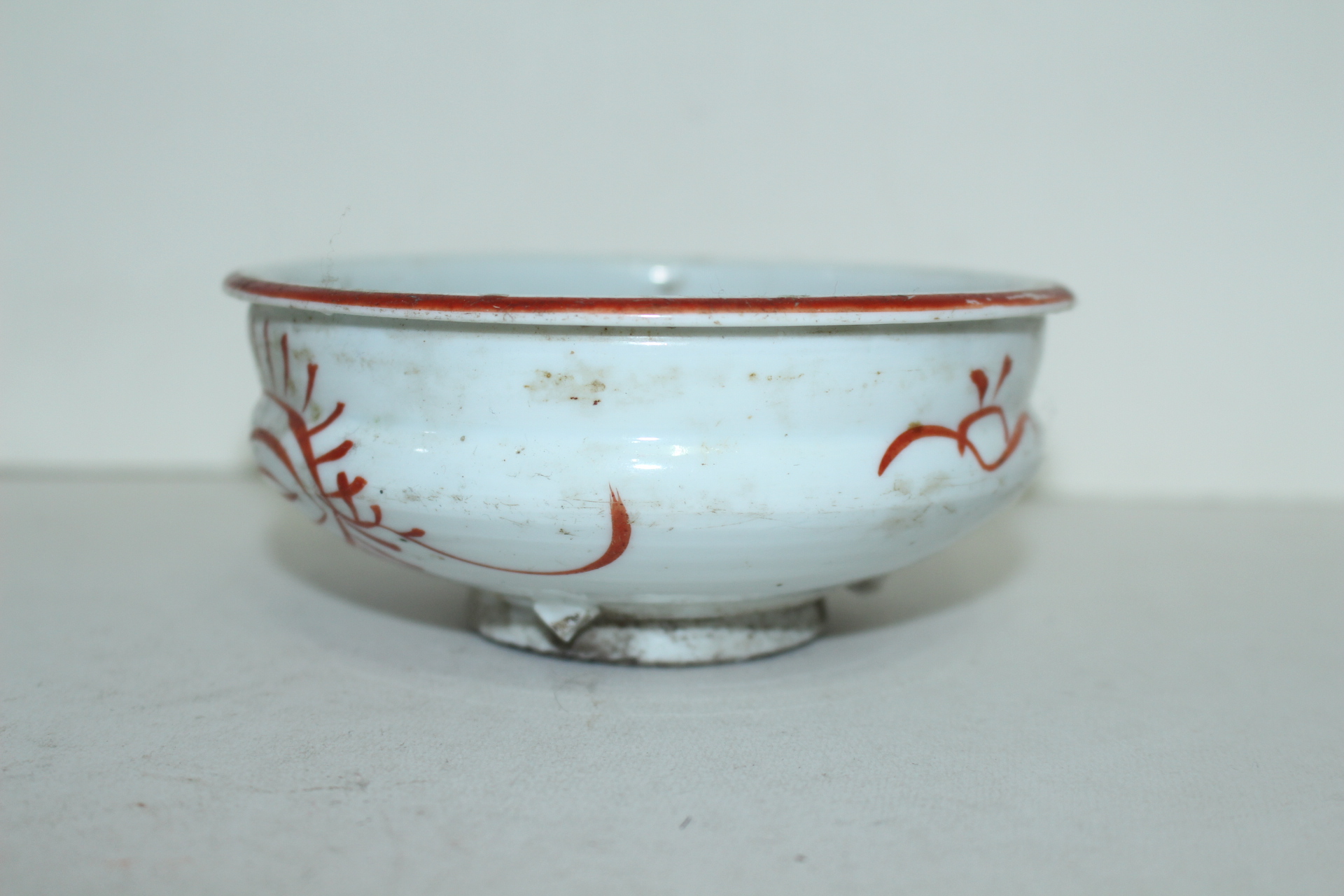 100년이상된 진사백자화문 향로