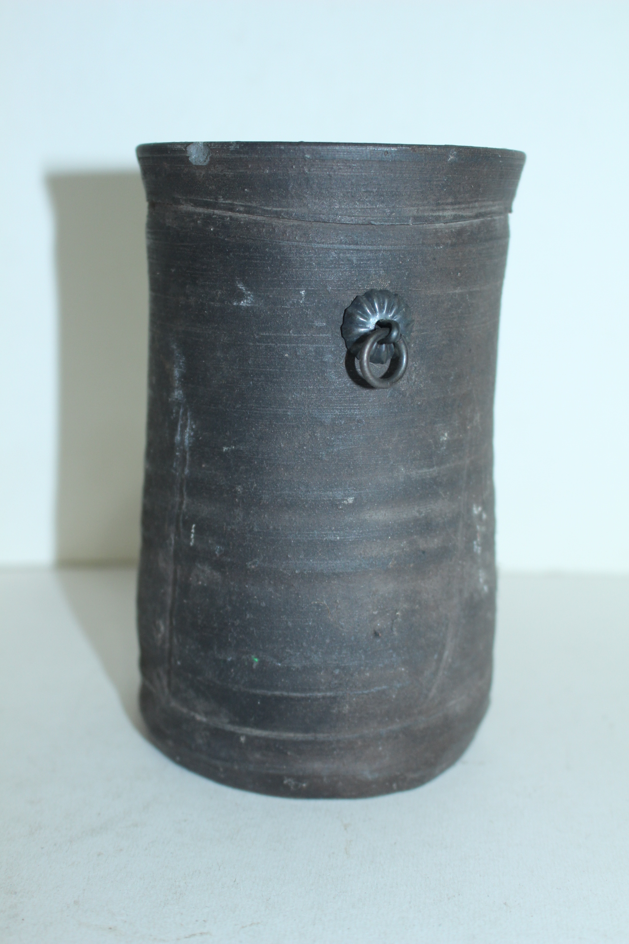 연대가좋은 시가라끼 청자 고리달린 화병