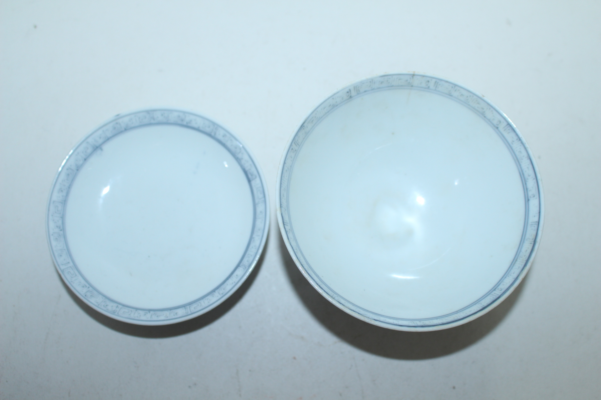 100년이상된 이마리 청화백자산수문 개완