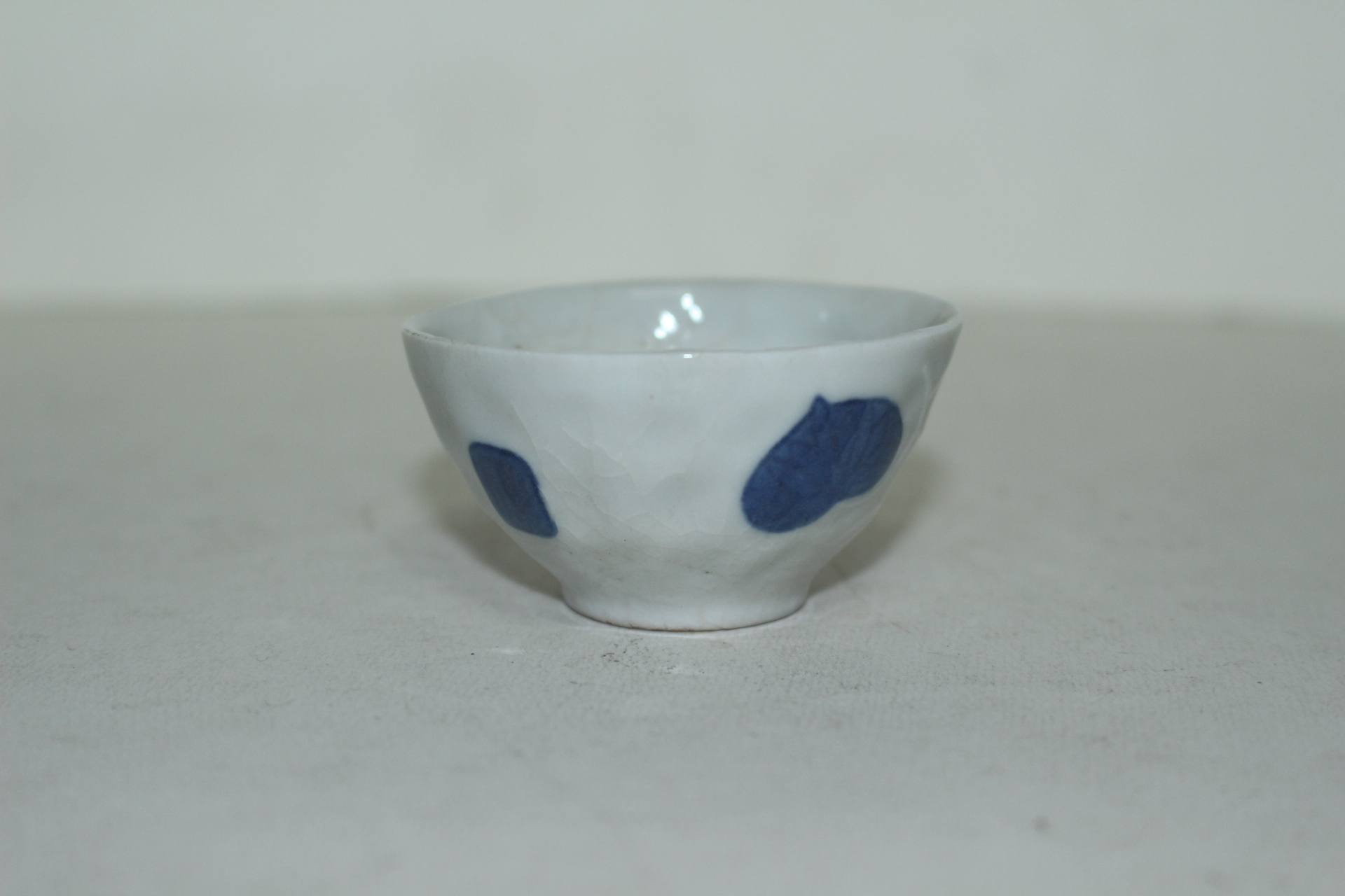 연대가좋은 청화백자 화문잔