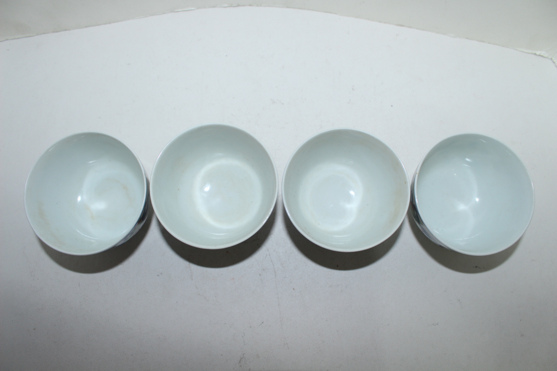 연대가좋은 청화백자진사화문잔 4점