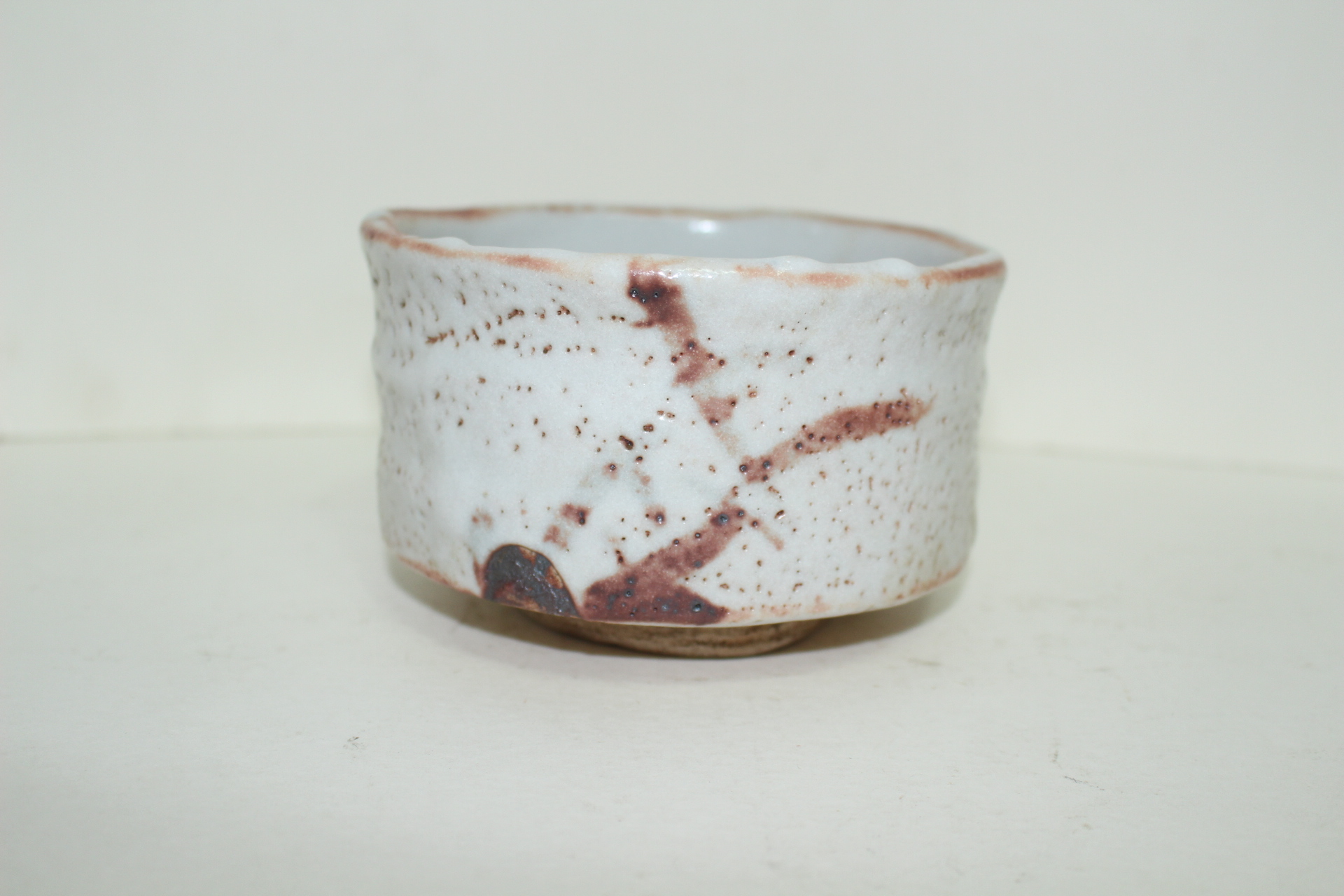 철화청자 말찻잔