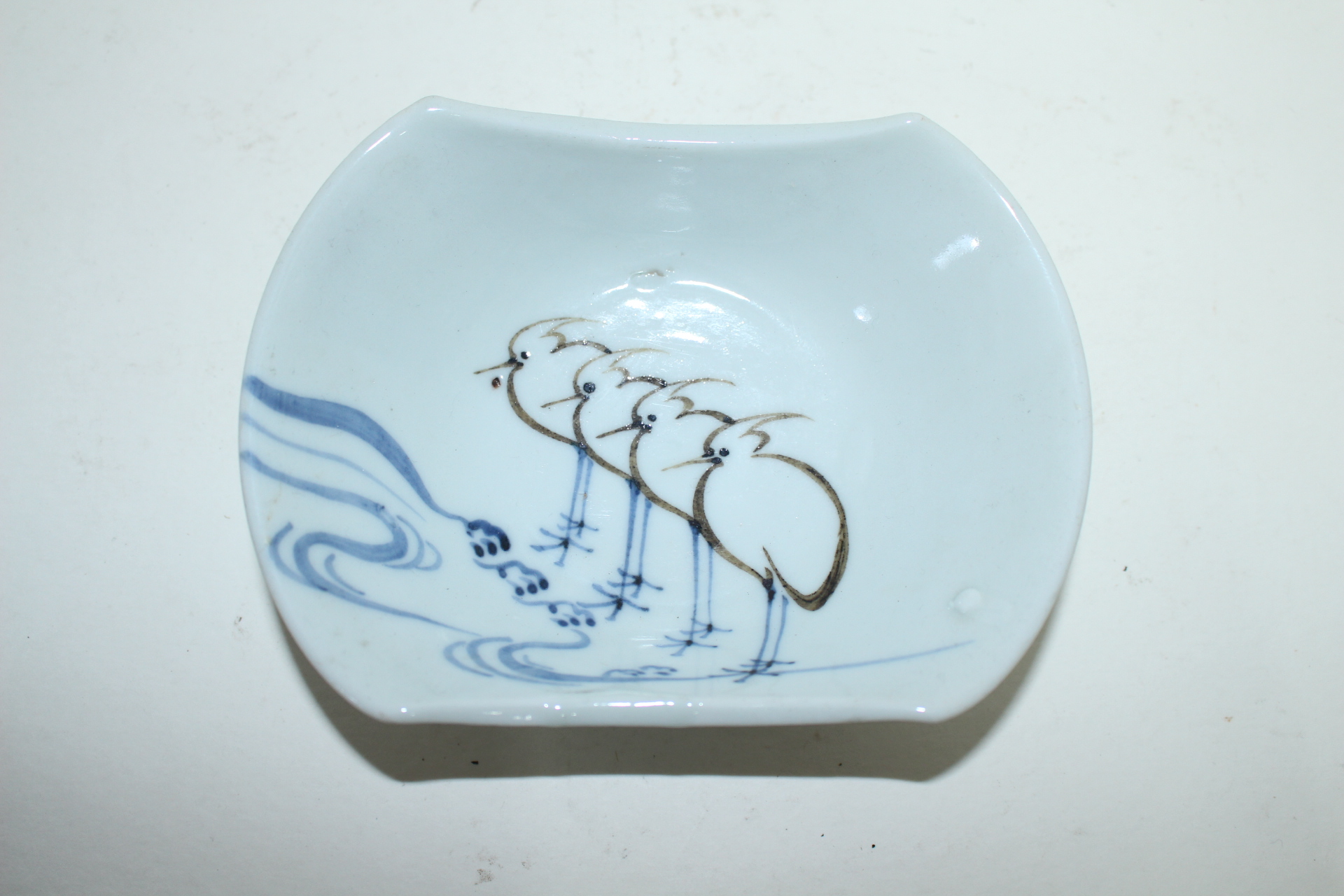 연대가좋은 청화백자철화조문 완