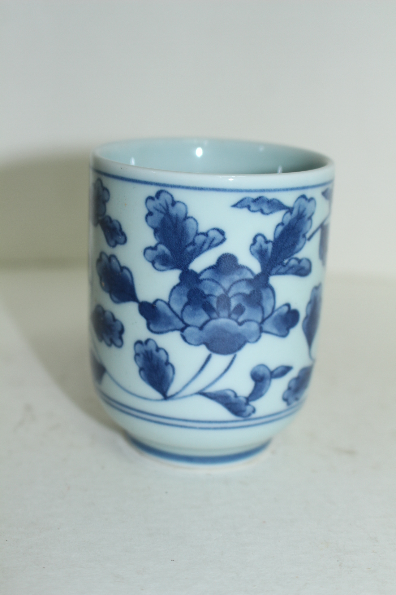 이마리 청화백자 화문잔