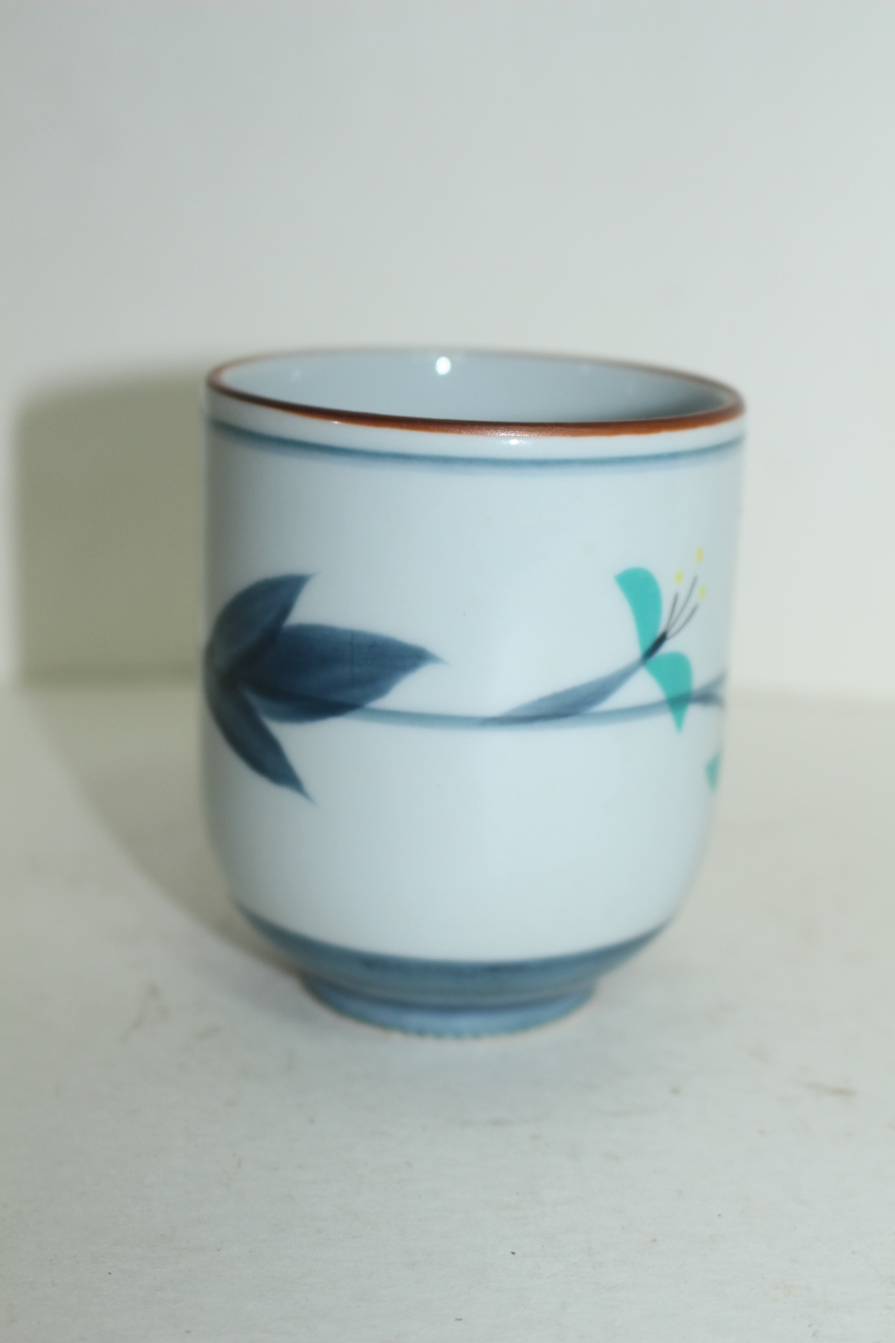 이마리 청화백자 화문잔