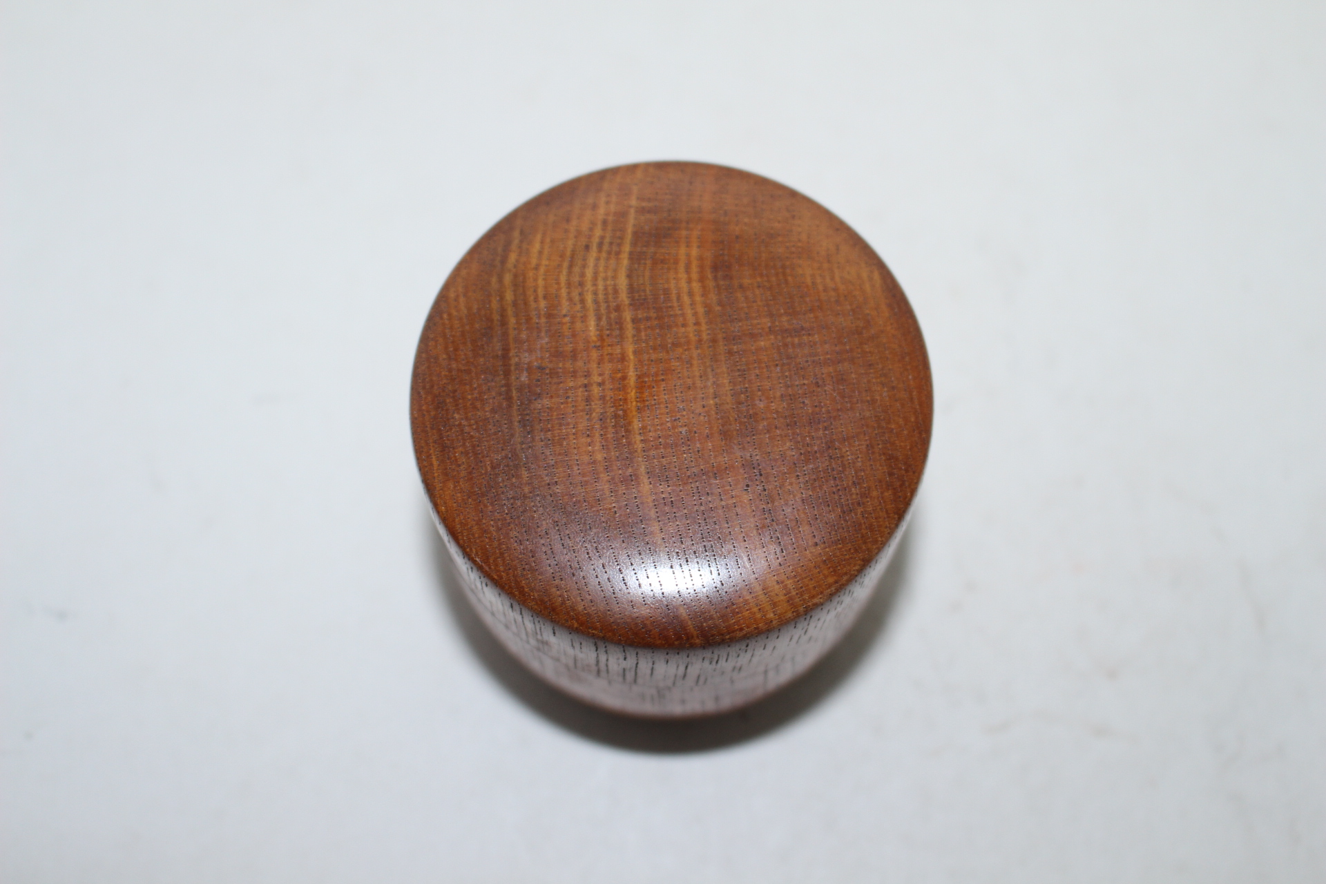 원목나무로된 말차통