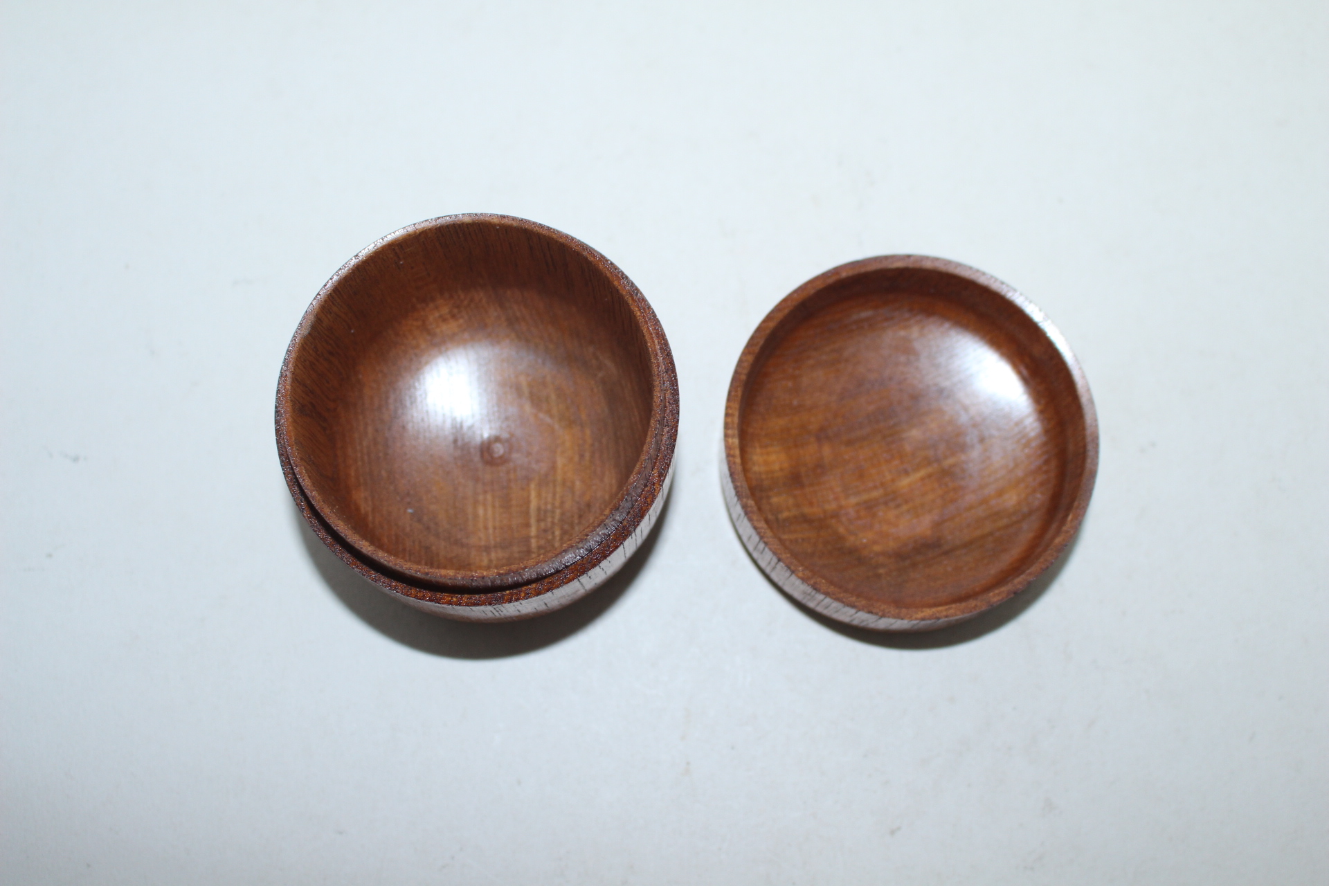 원목나무로된 말차통