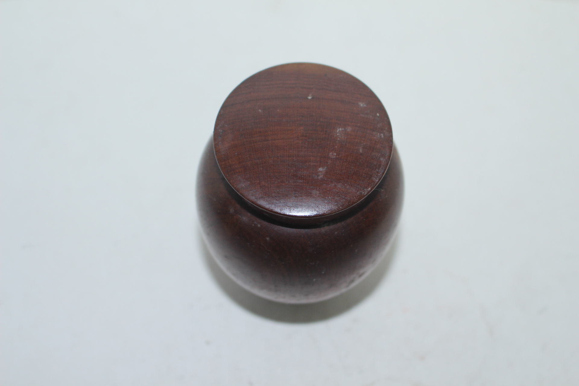 원목나무로된 말차통