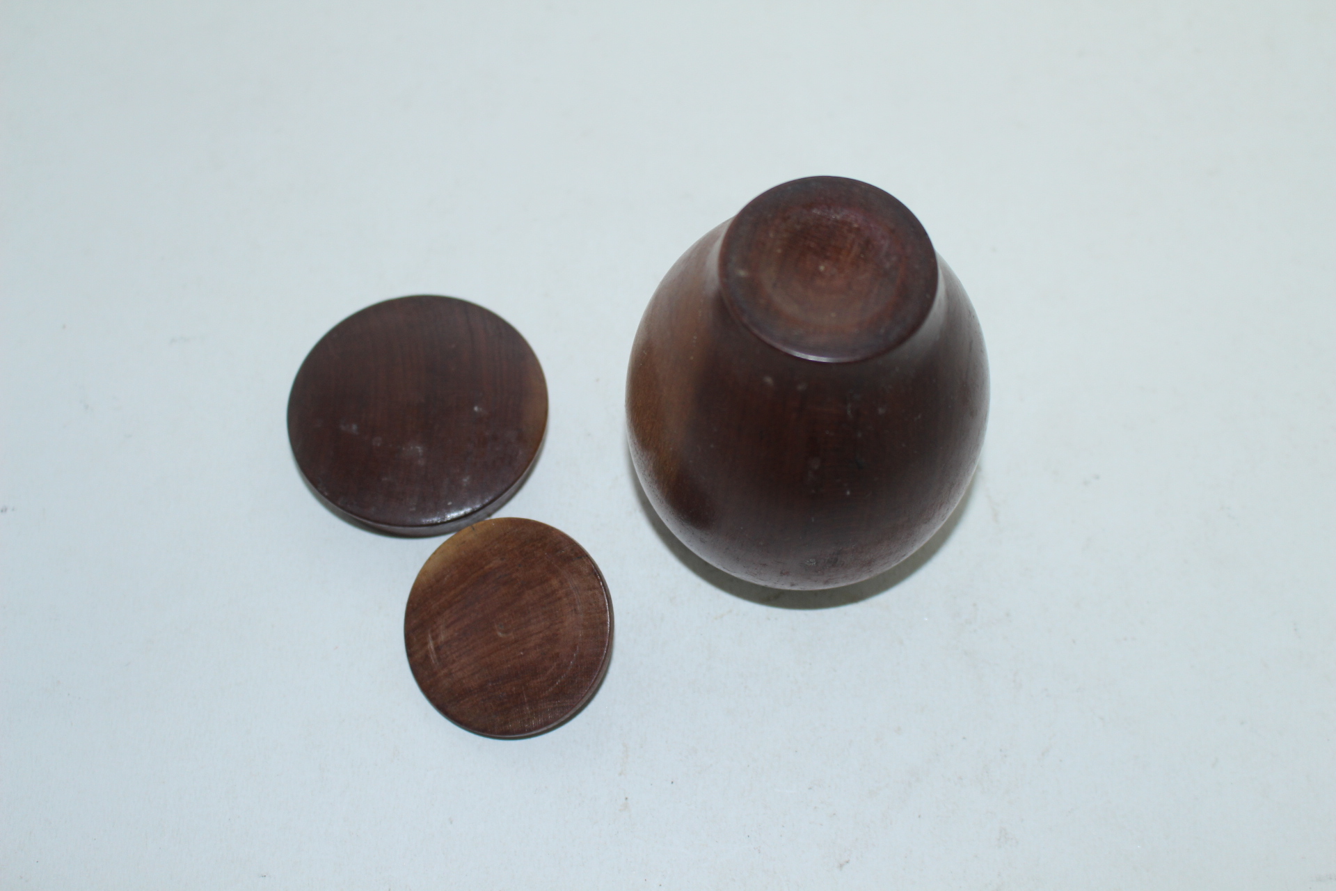 원목나무로된 말차통