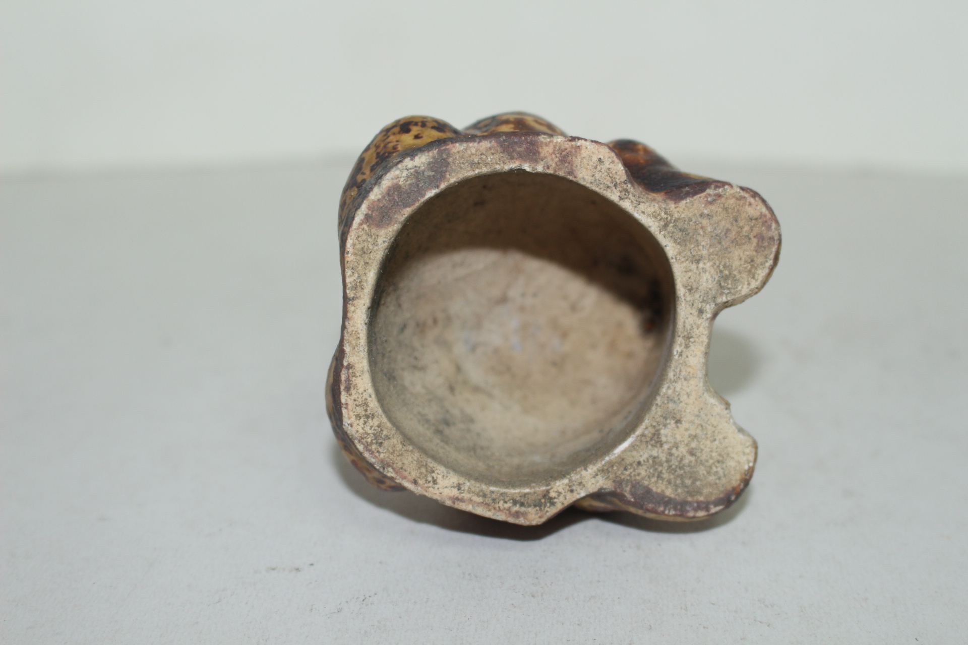 청자도자기 두꺼비 조각상