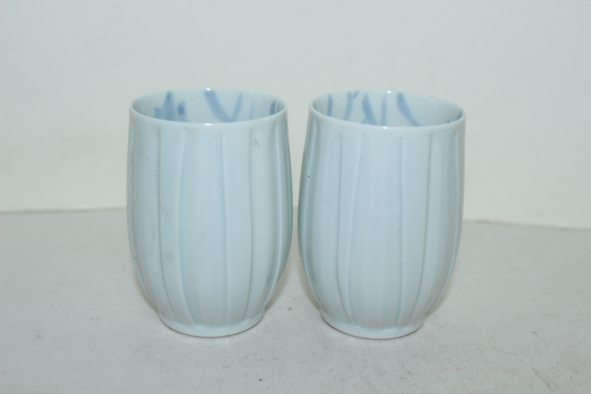 이마리 청화백자초화문 잔 2점