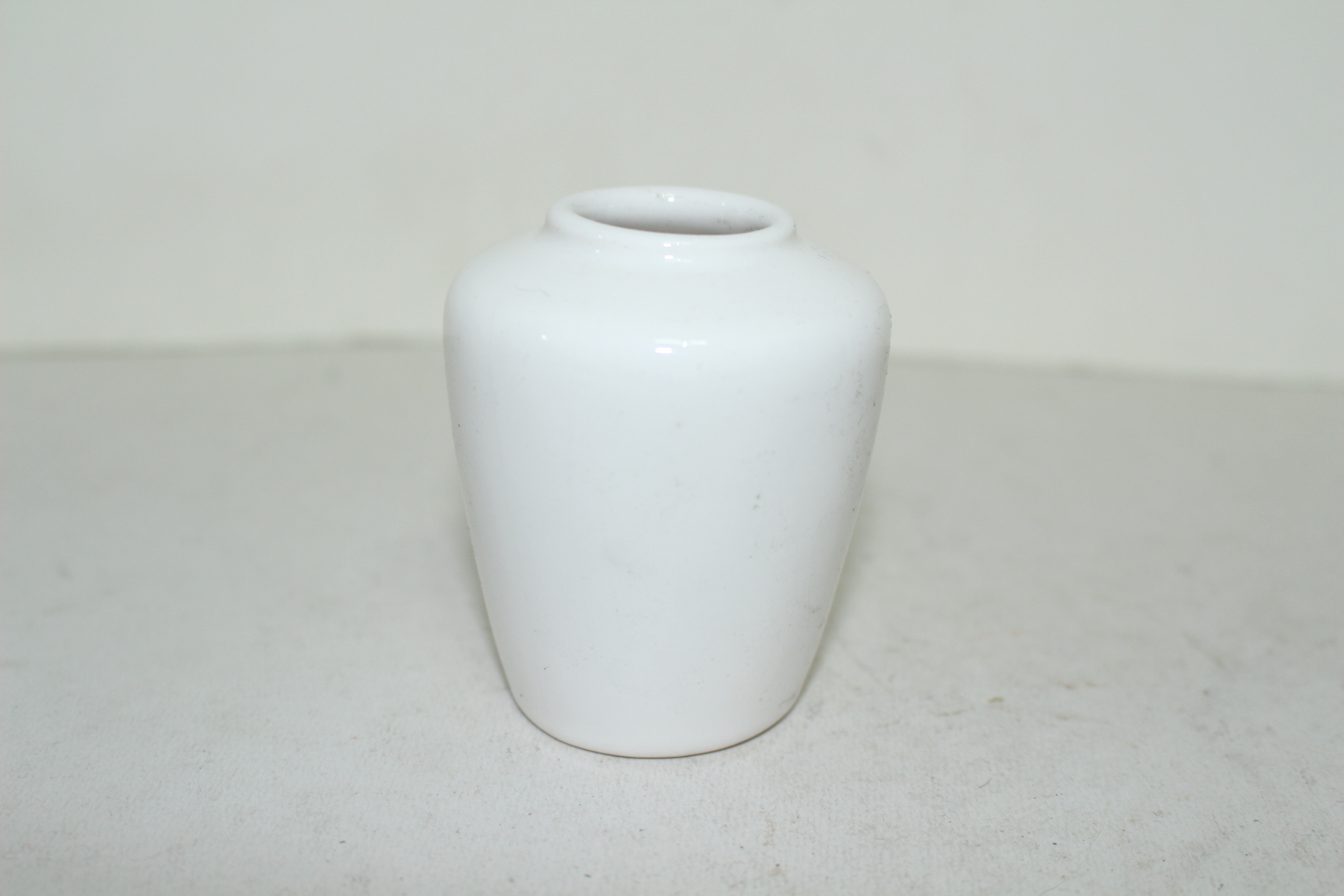 연대가좋은 백자 소호