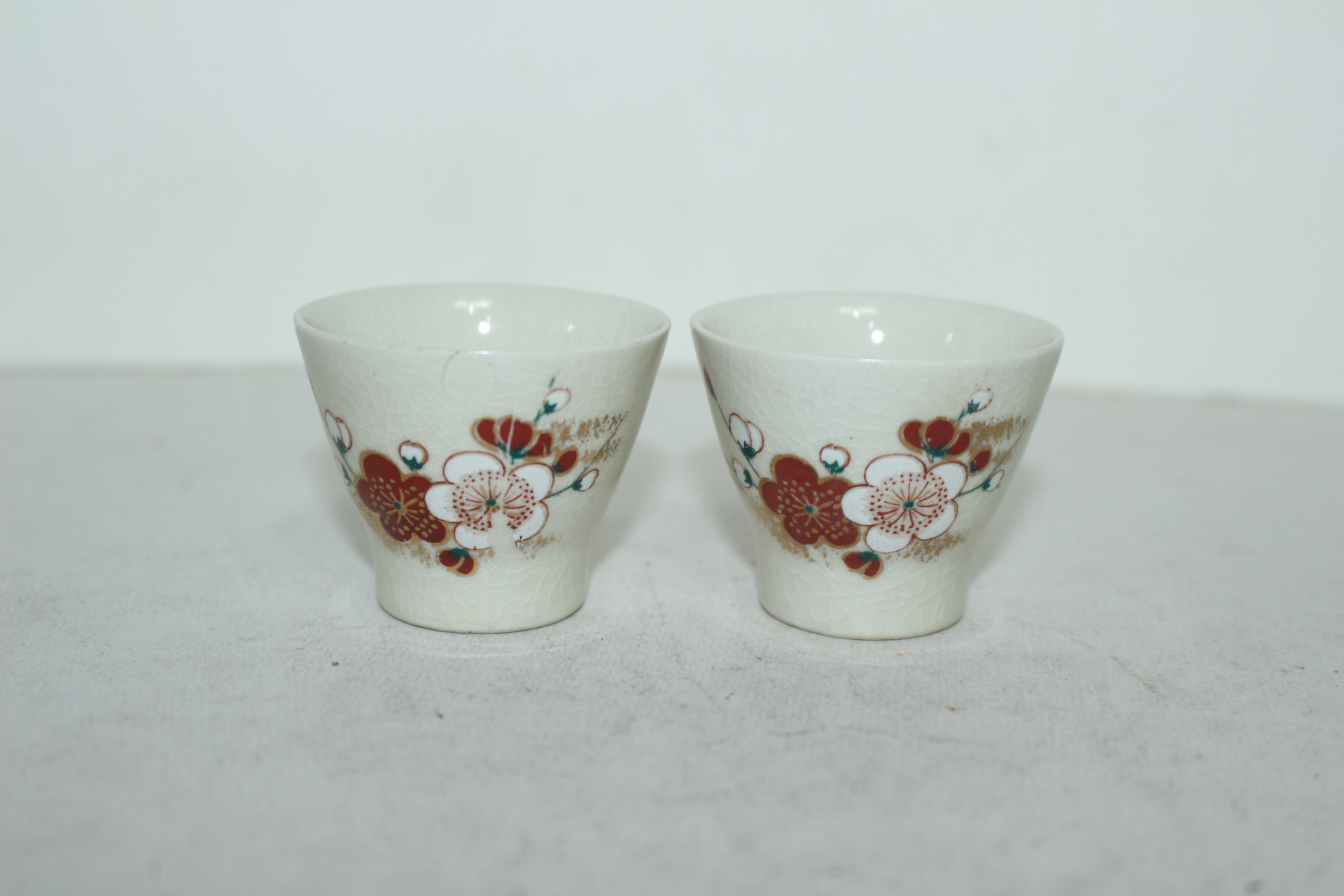 사스마 분청자진사화문 잔 2점