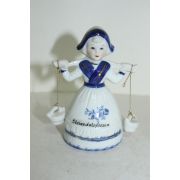 유럽산 청화백자 인형 종