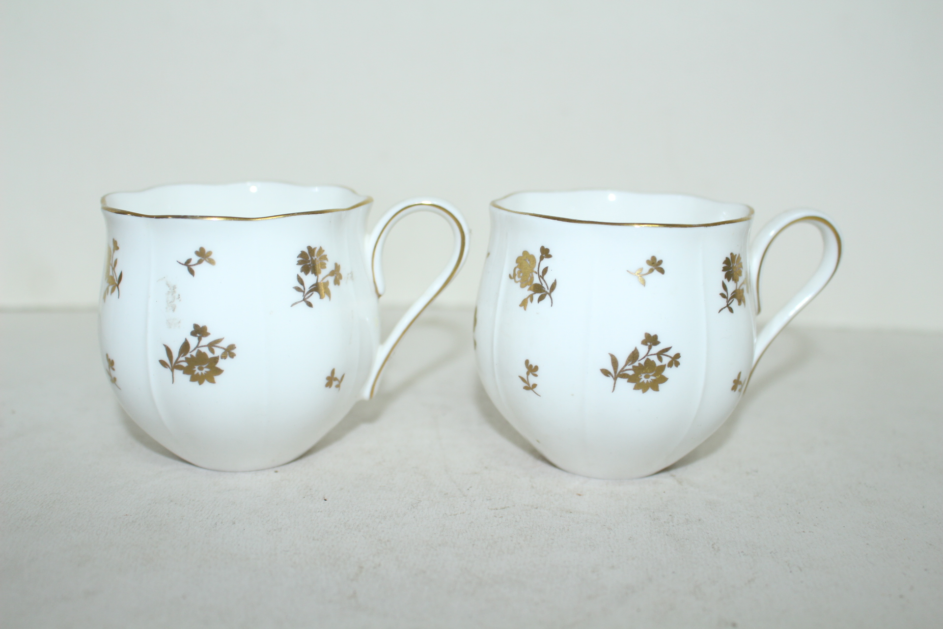 상고본챠이나 금채화문 커피잔 2점