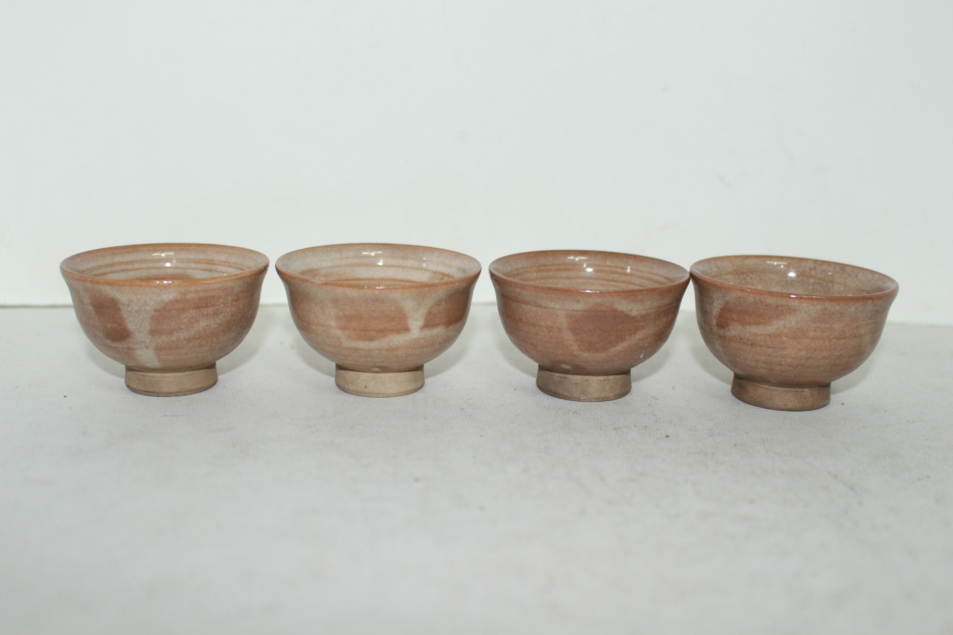 연대가좋은 분청자 잔 4점