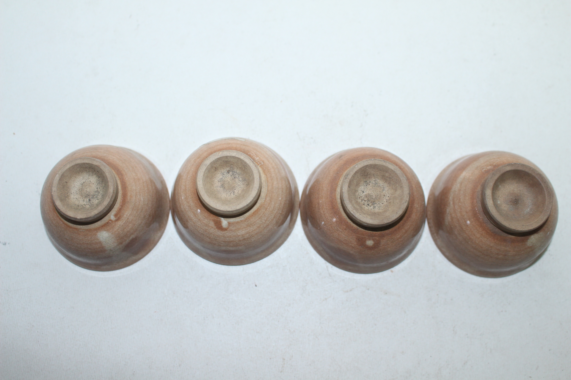 연대가좋은 분청자 잔 4점