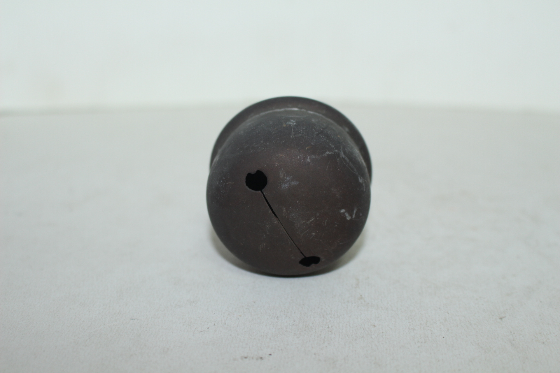 연대가좋은 동으로된 방울