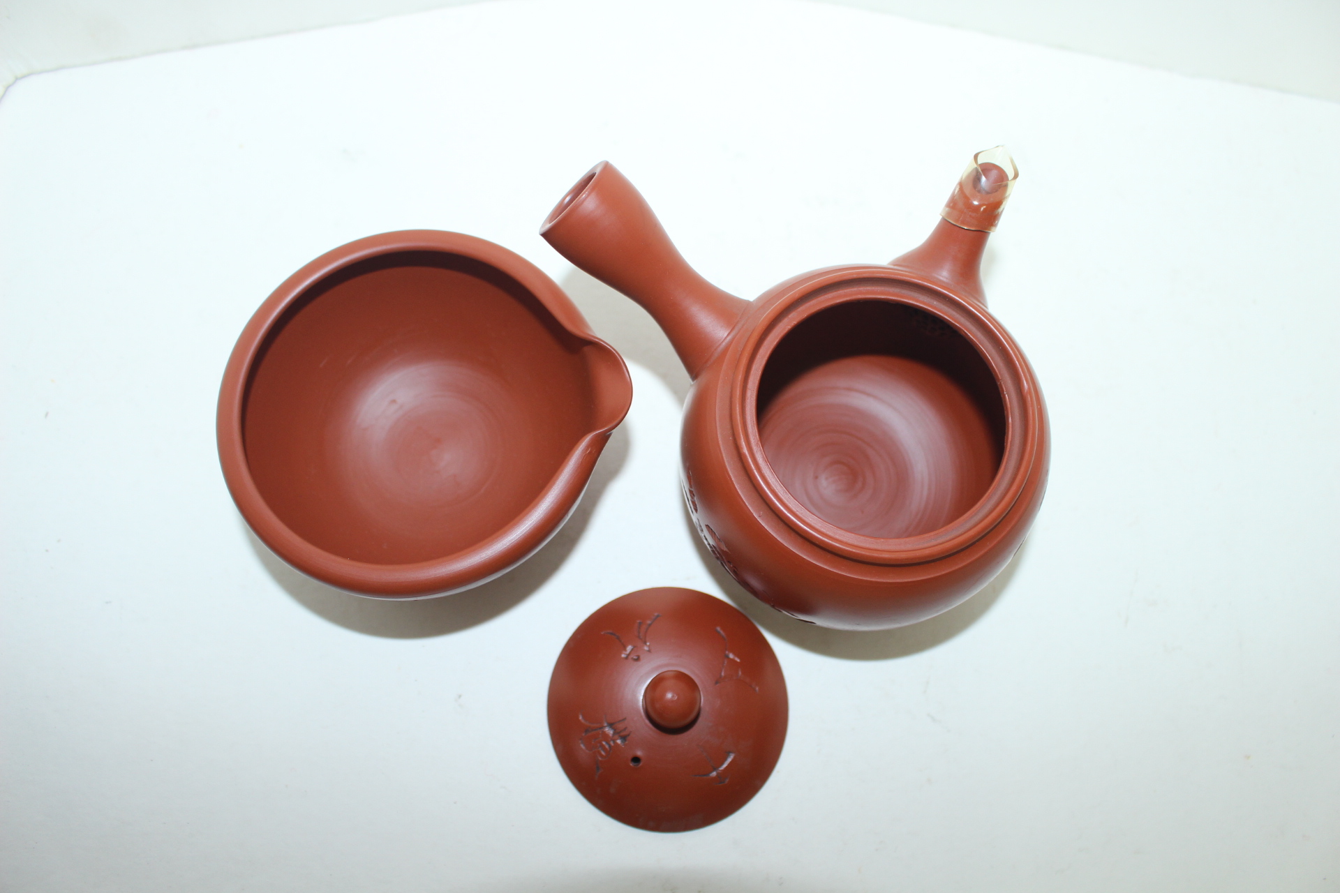 쇠소리가 나는 아주강한 자사도자기 음각화문 4인다관셋트