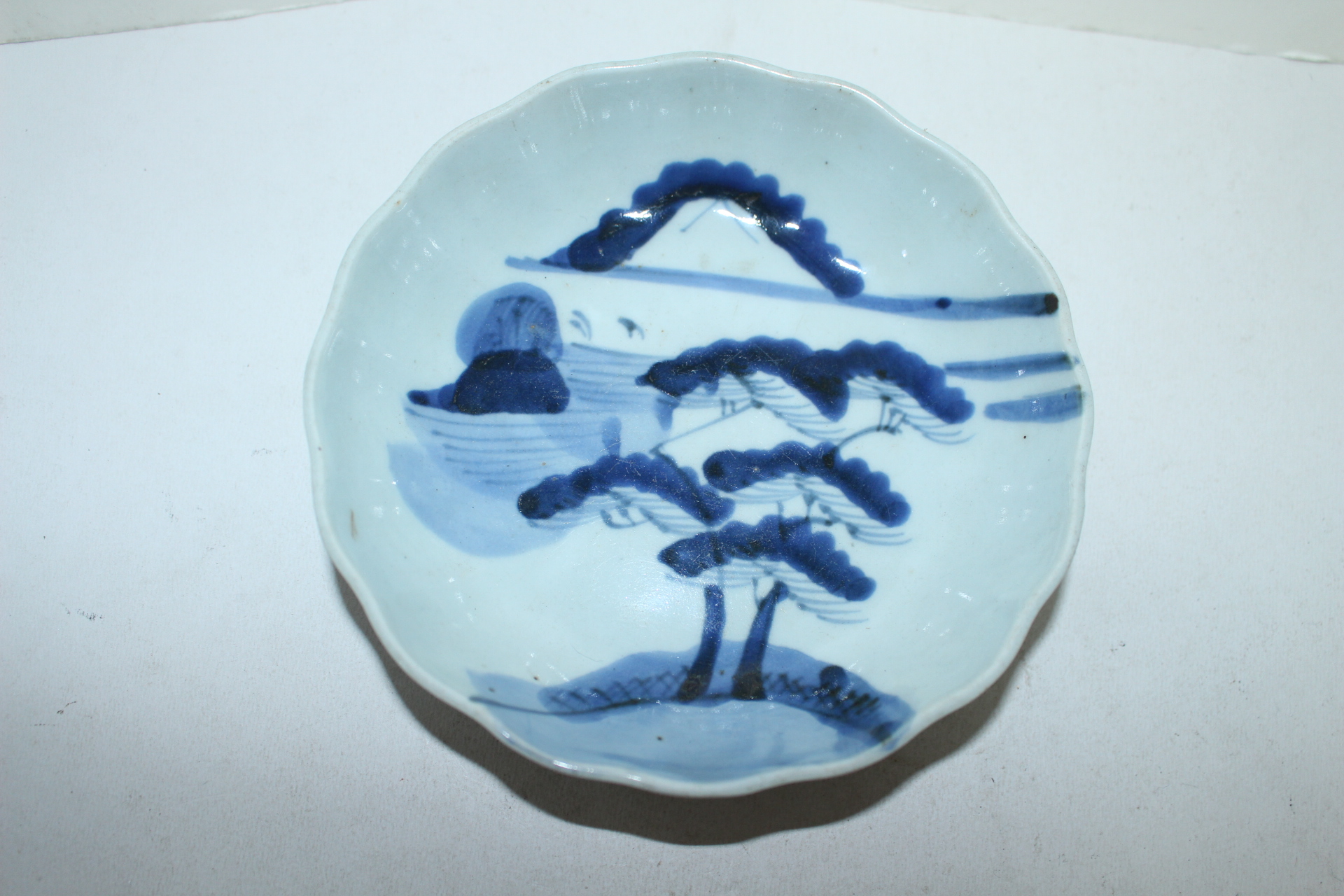 100년이상된 청화백자 산수문 화형완