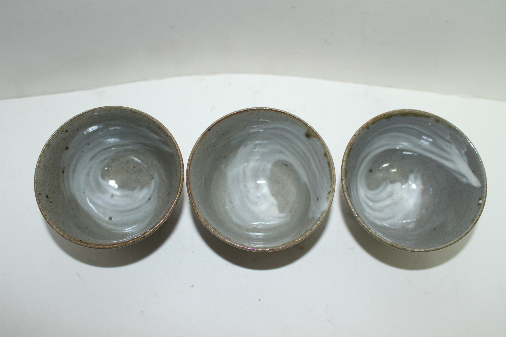 청자 귀얄문 잔 3점