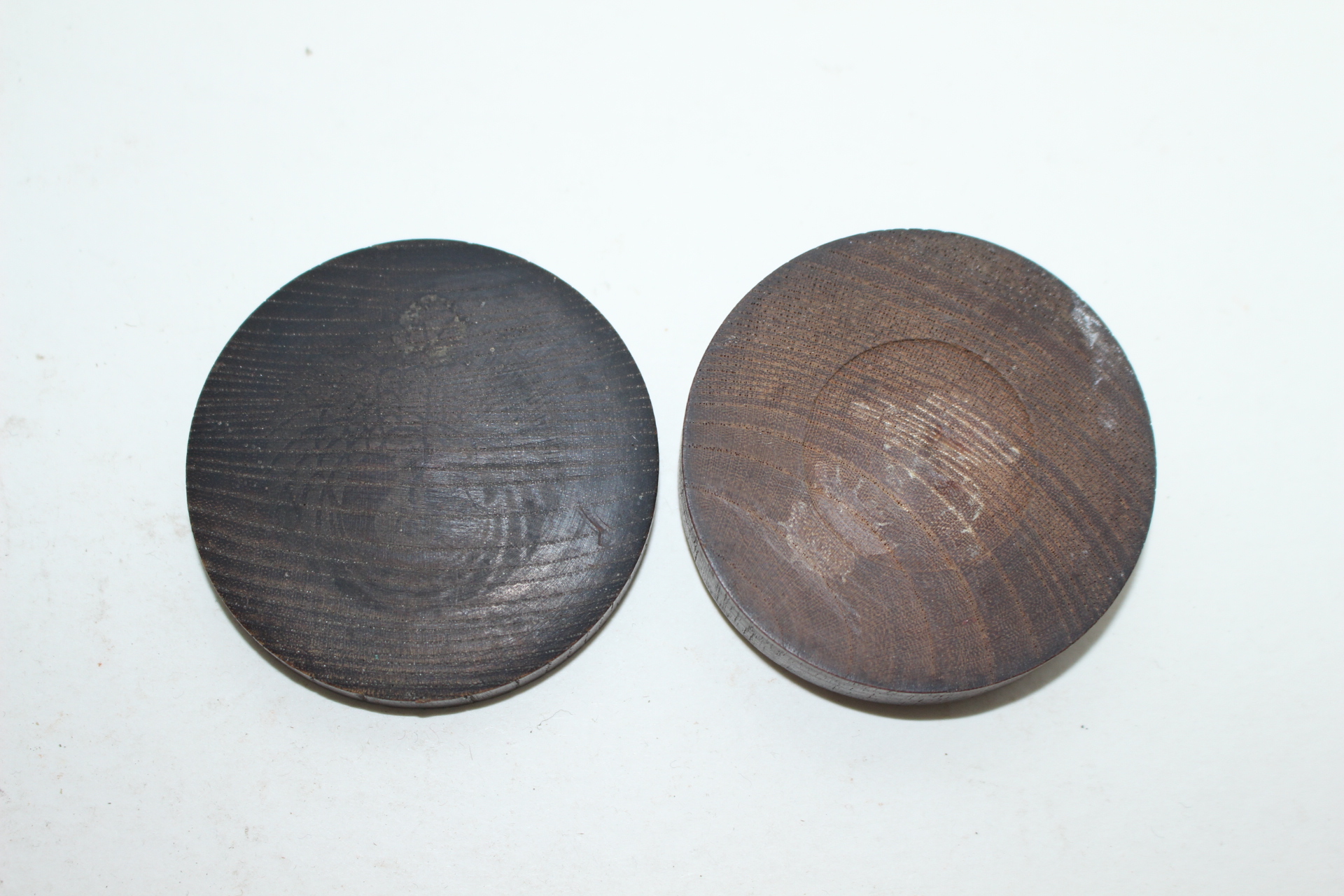 원목나무로된 향합