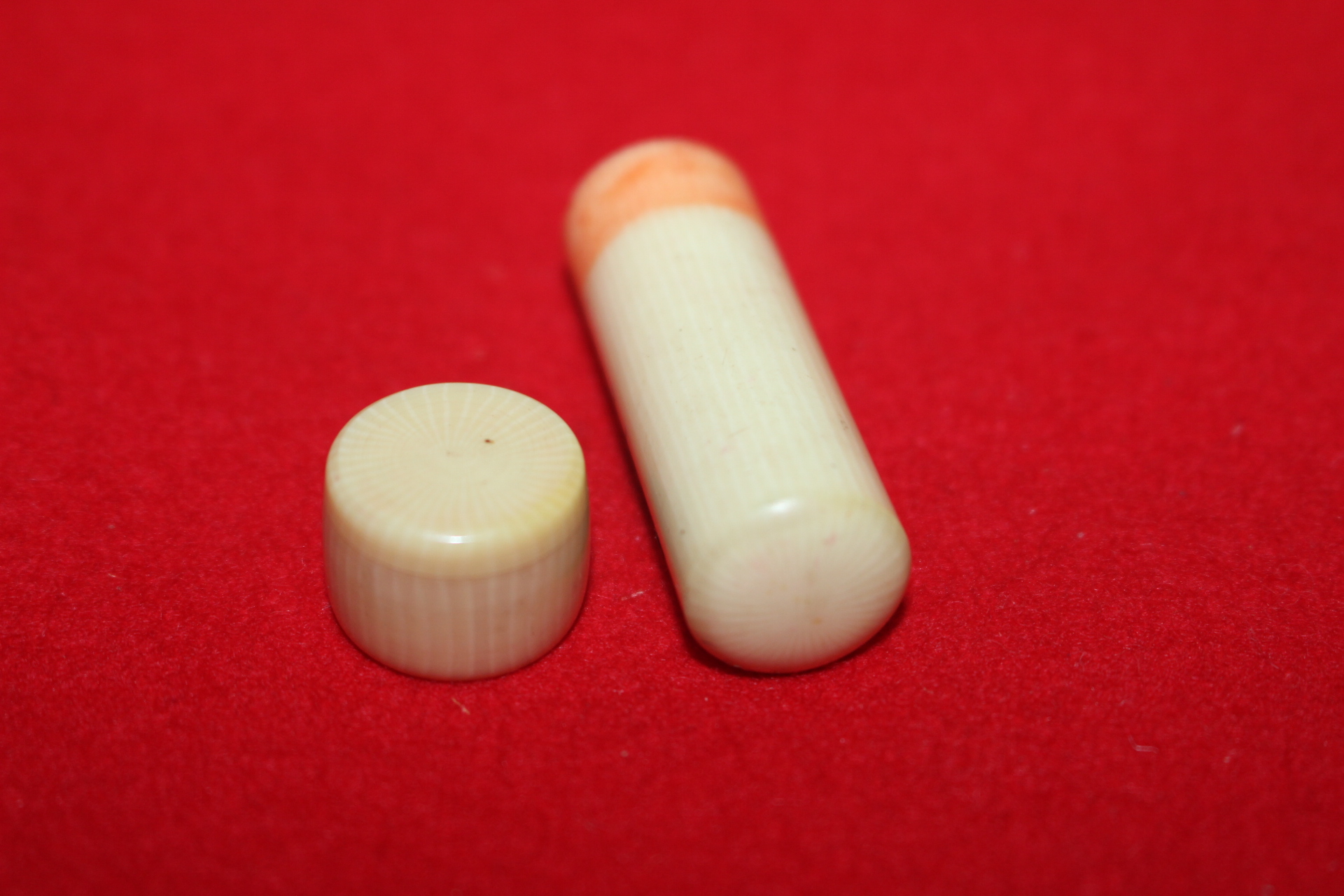 상아재질에 호랑이가 조각된 상아도장