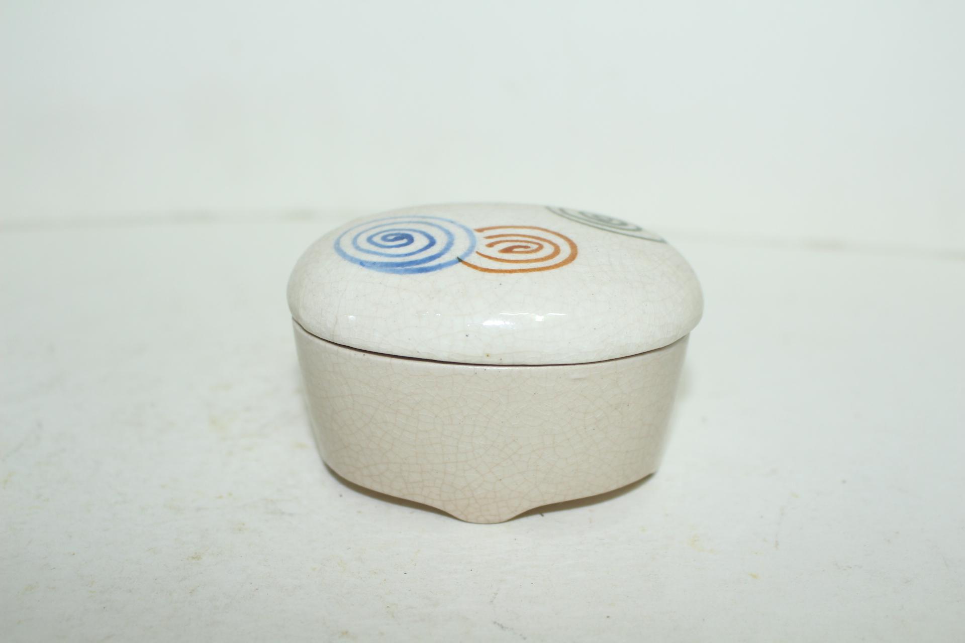 연대가좋은 분청자청화화문 소합