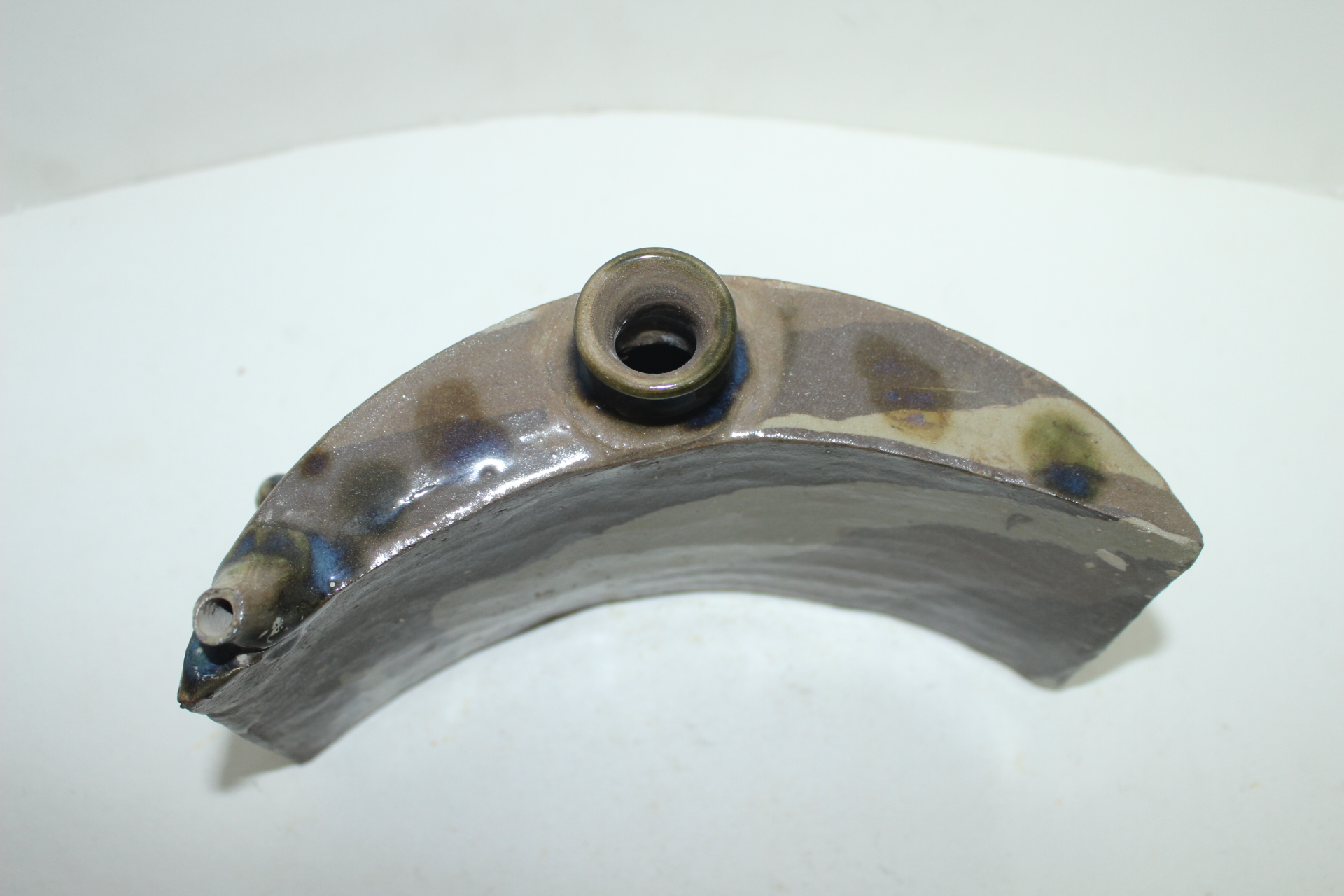 연대가좋은 청자 반달모양의 주자호