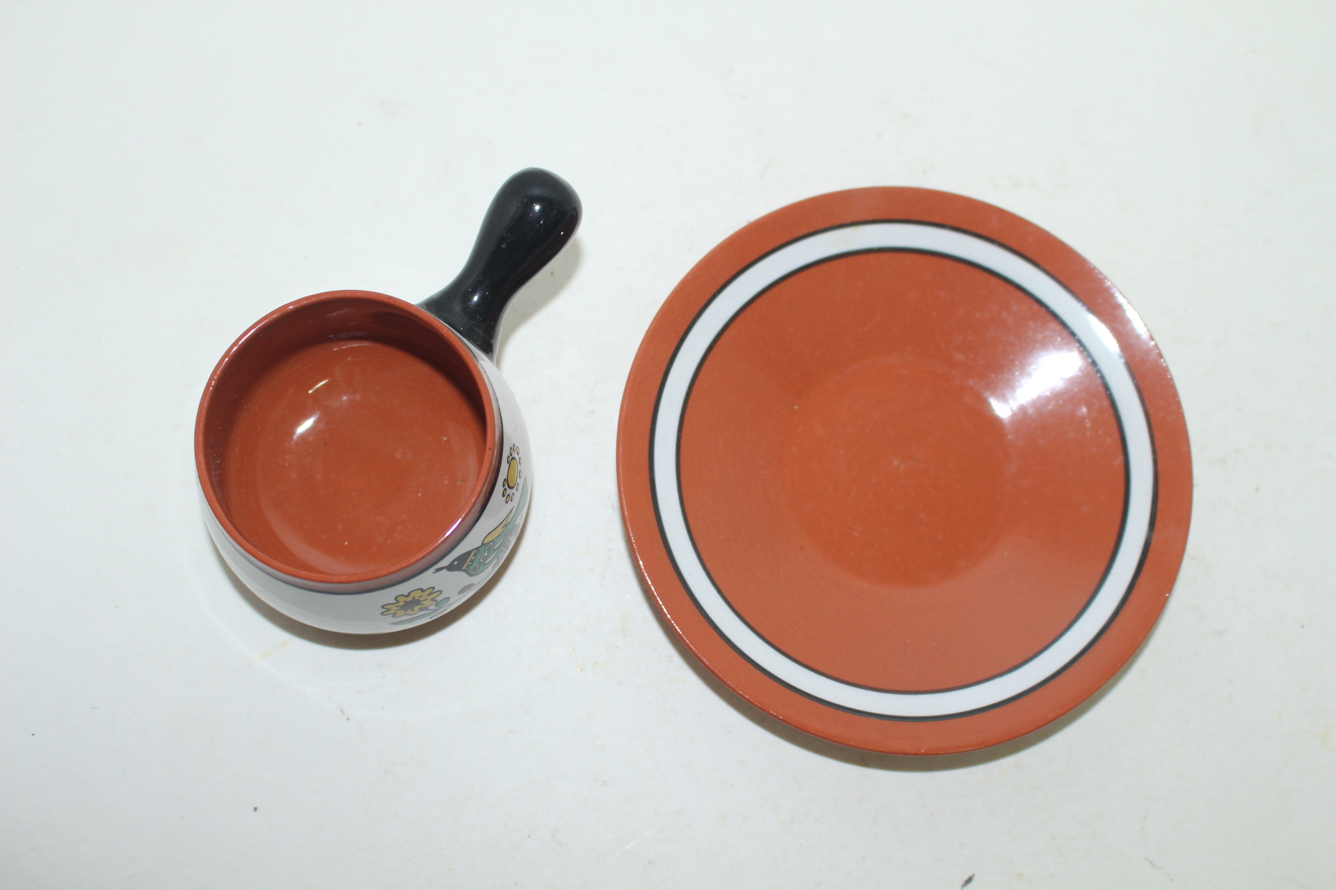 외국산 손잡이가 특이한 분청자조화문 커피잔셋트