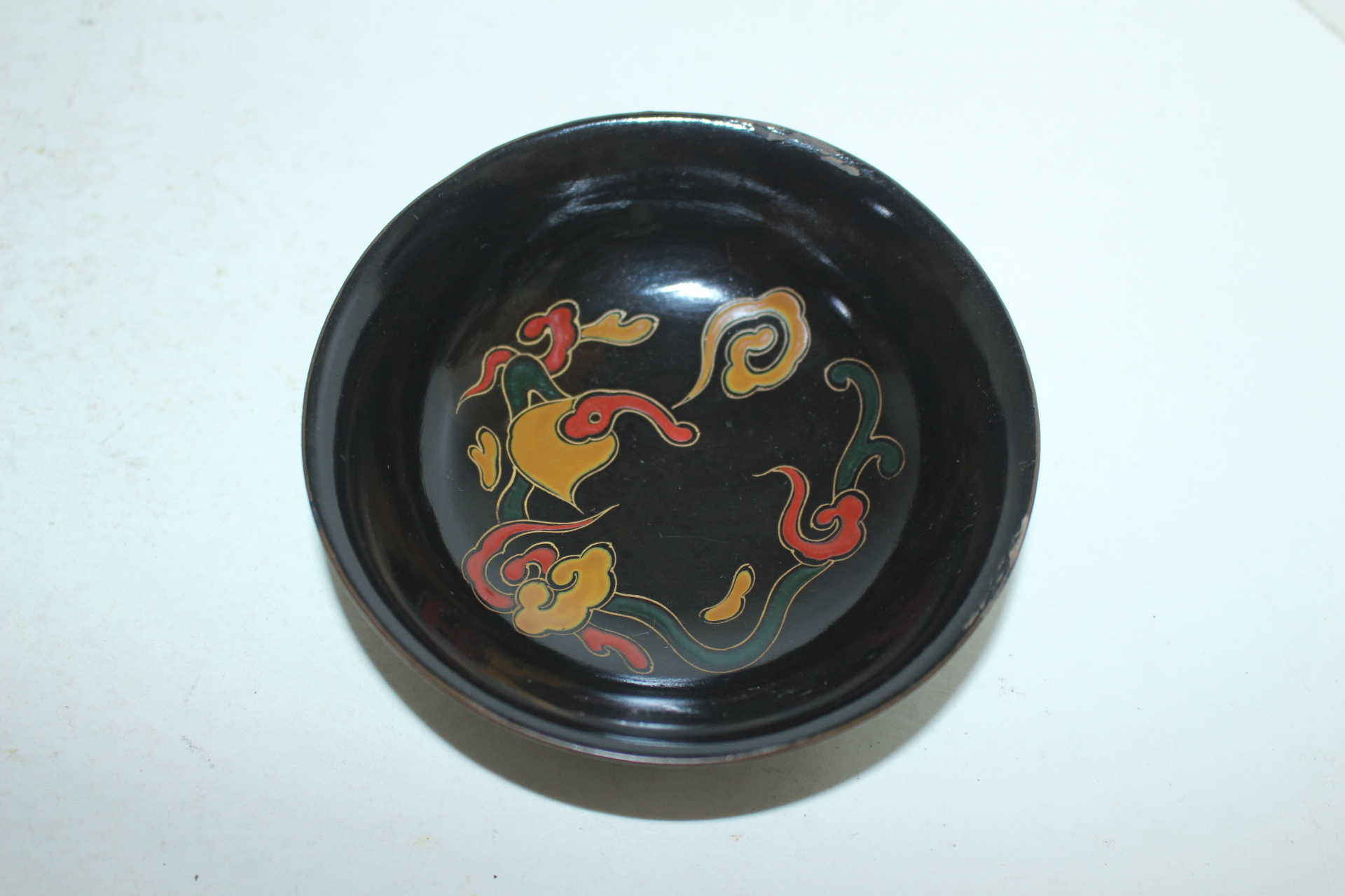 연대좋은 나무에 옷칠후 진사운문그림이있는 완 2점