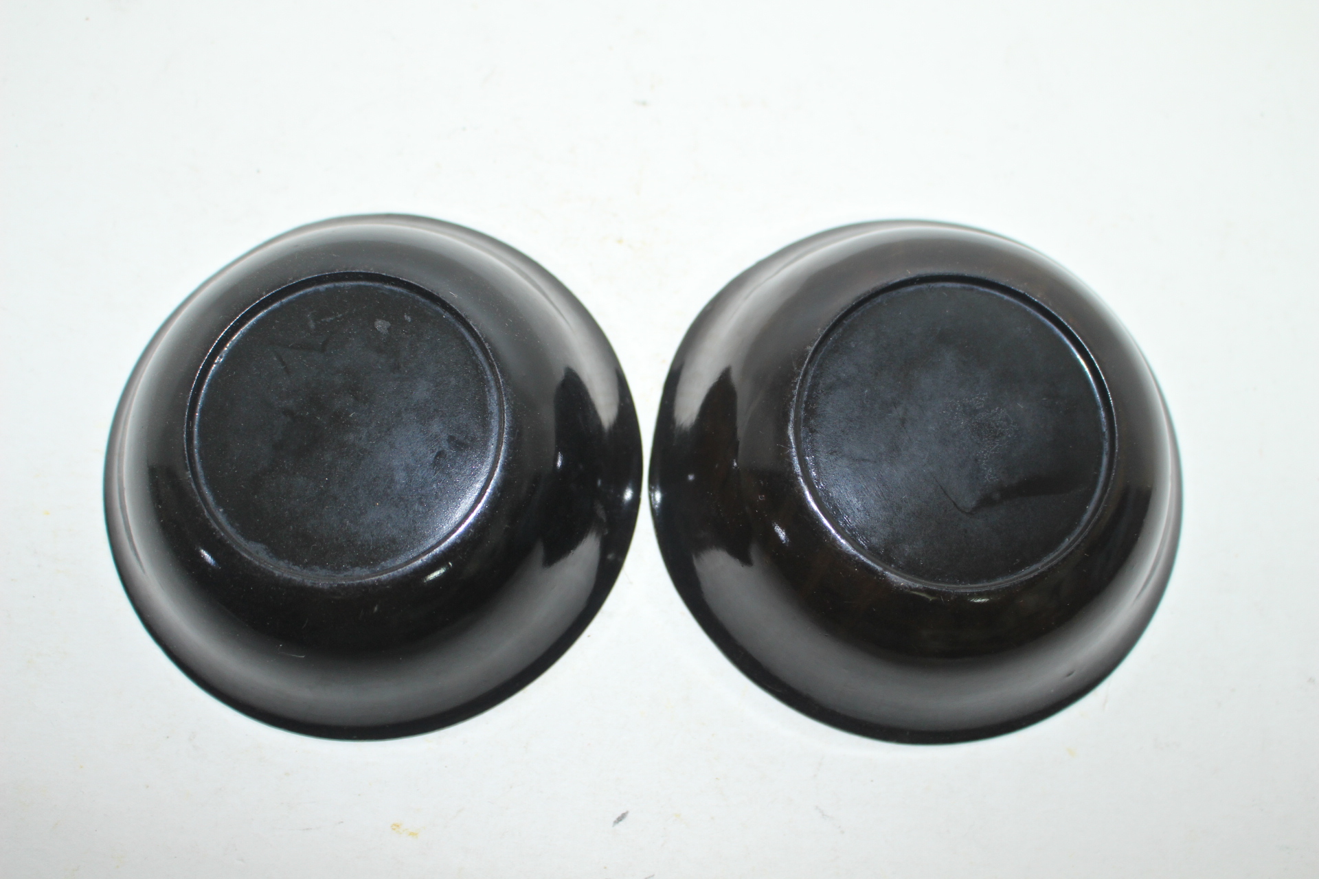 연대좋은 나무에 옷칠후 진사운문그림이있는 완 2점