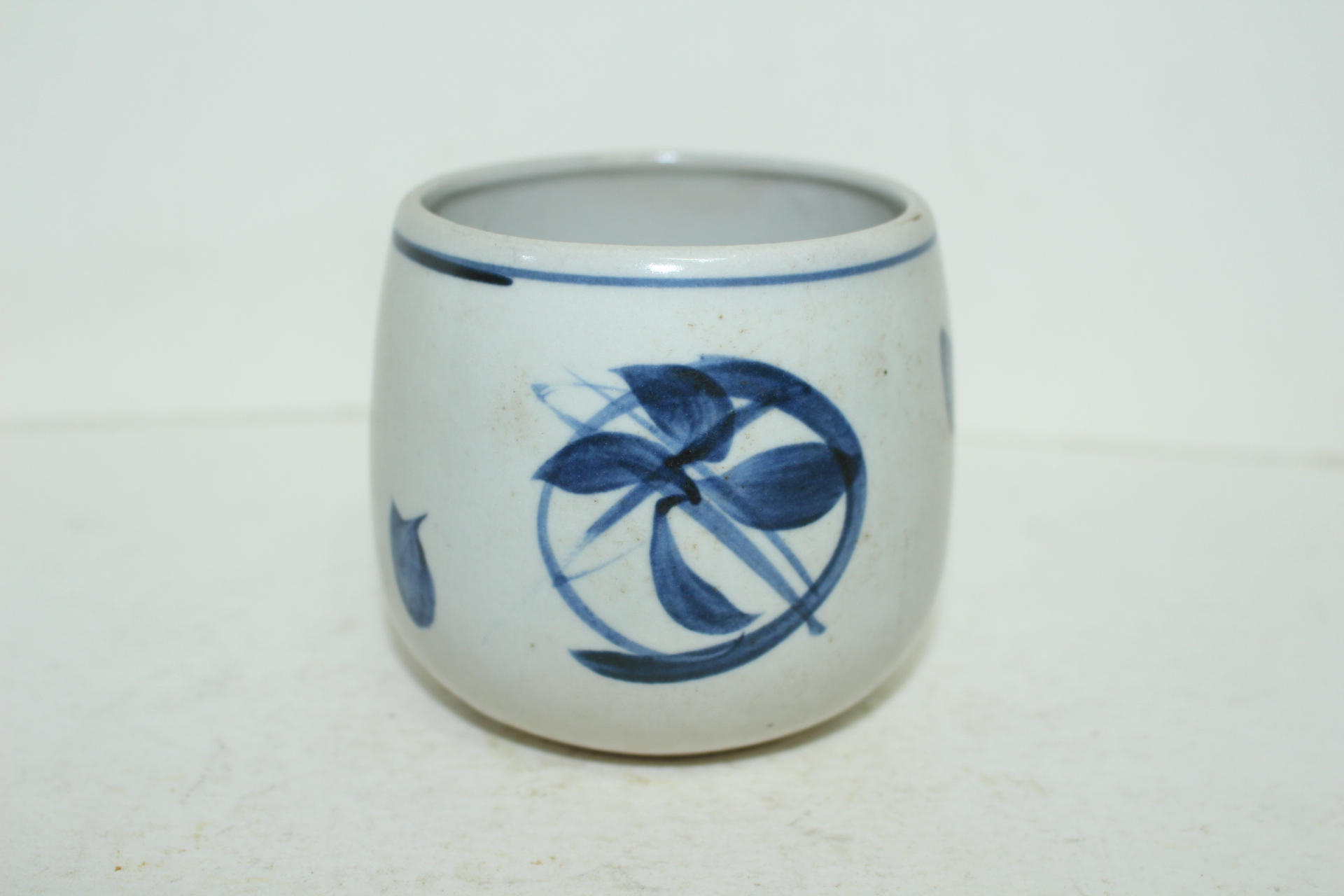 청자 화문 오목잔