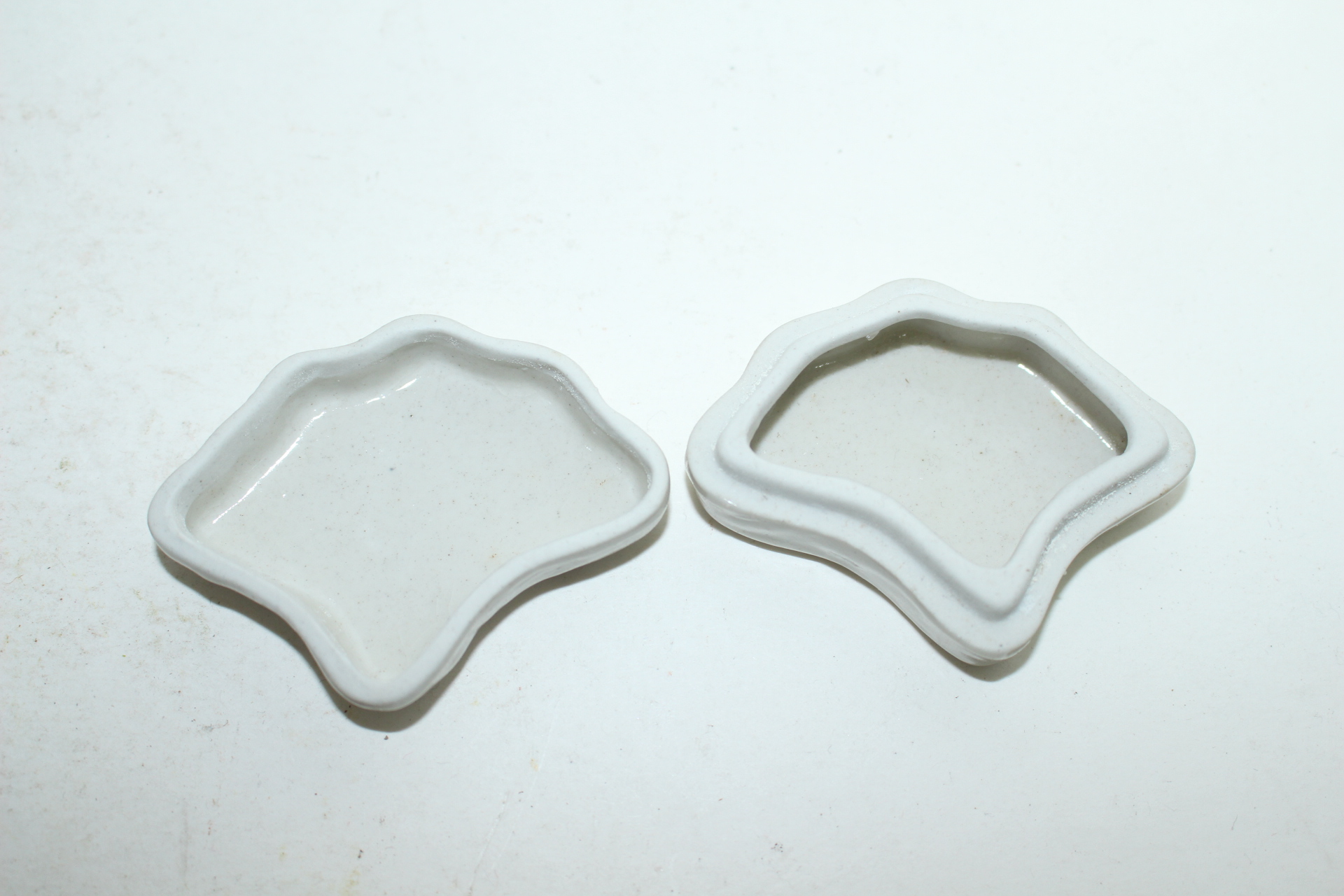 분청자 철화초화문 향합