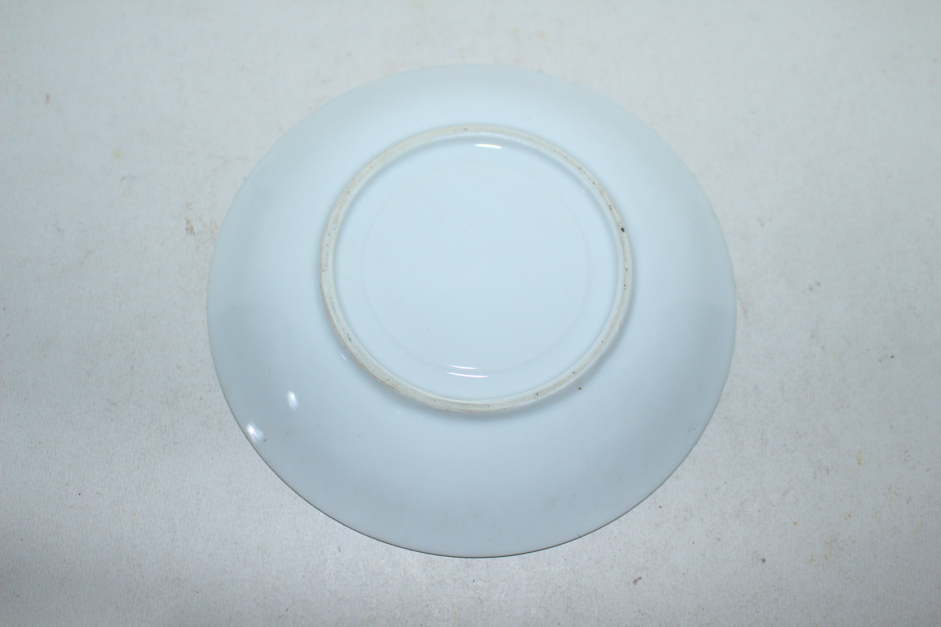 연대가좋은 철화백자여인문 완