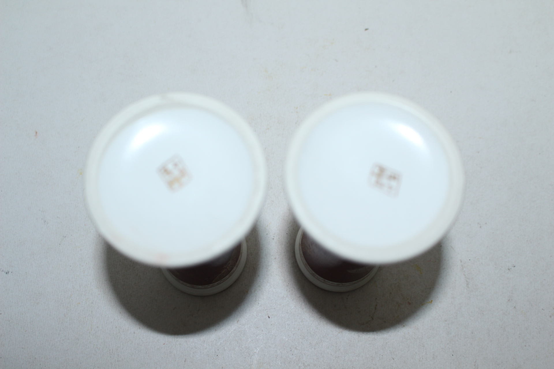 진사청자 금채나비문 필호 2점