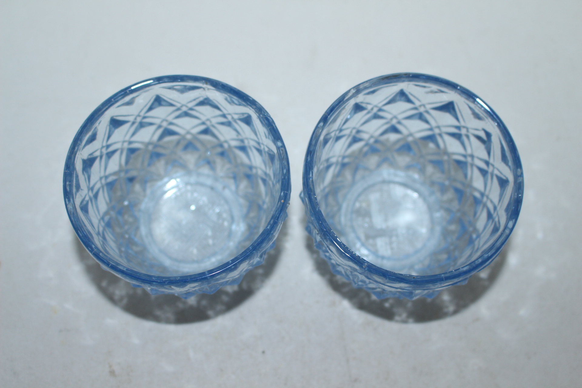 근대사 채색유리 각진잔 2점