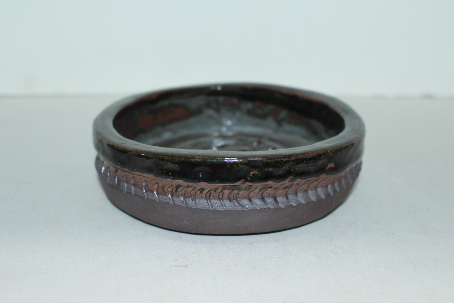 청자 회오리와문 완