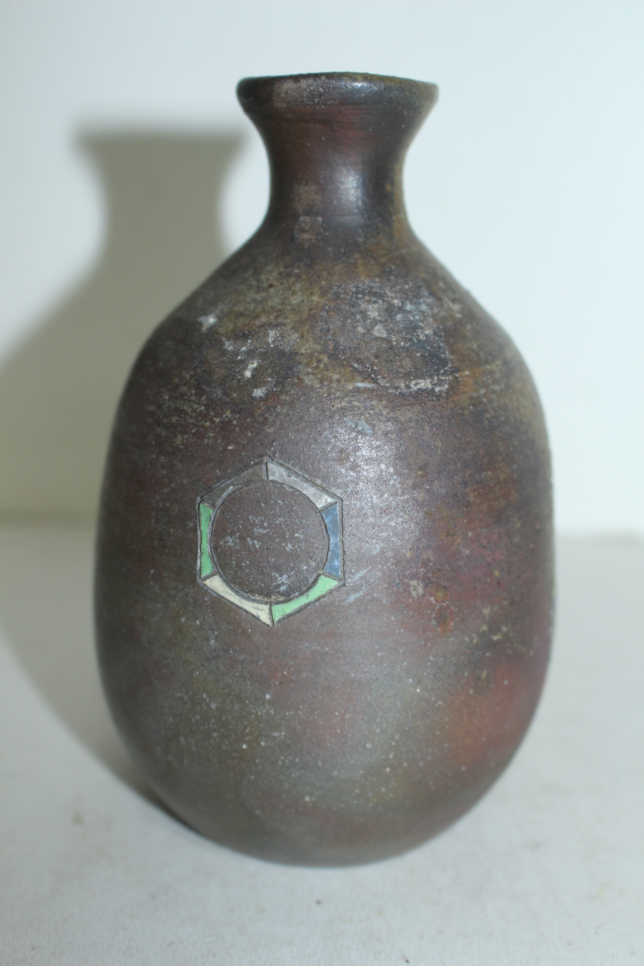 연대가좋은 시가라끼 청자 주병