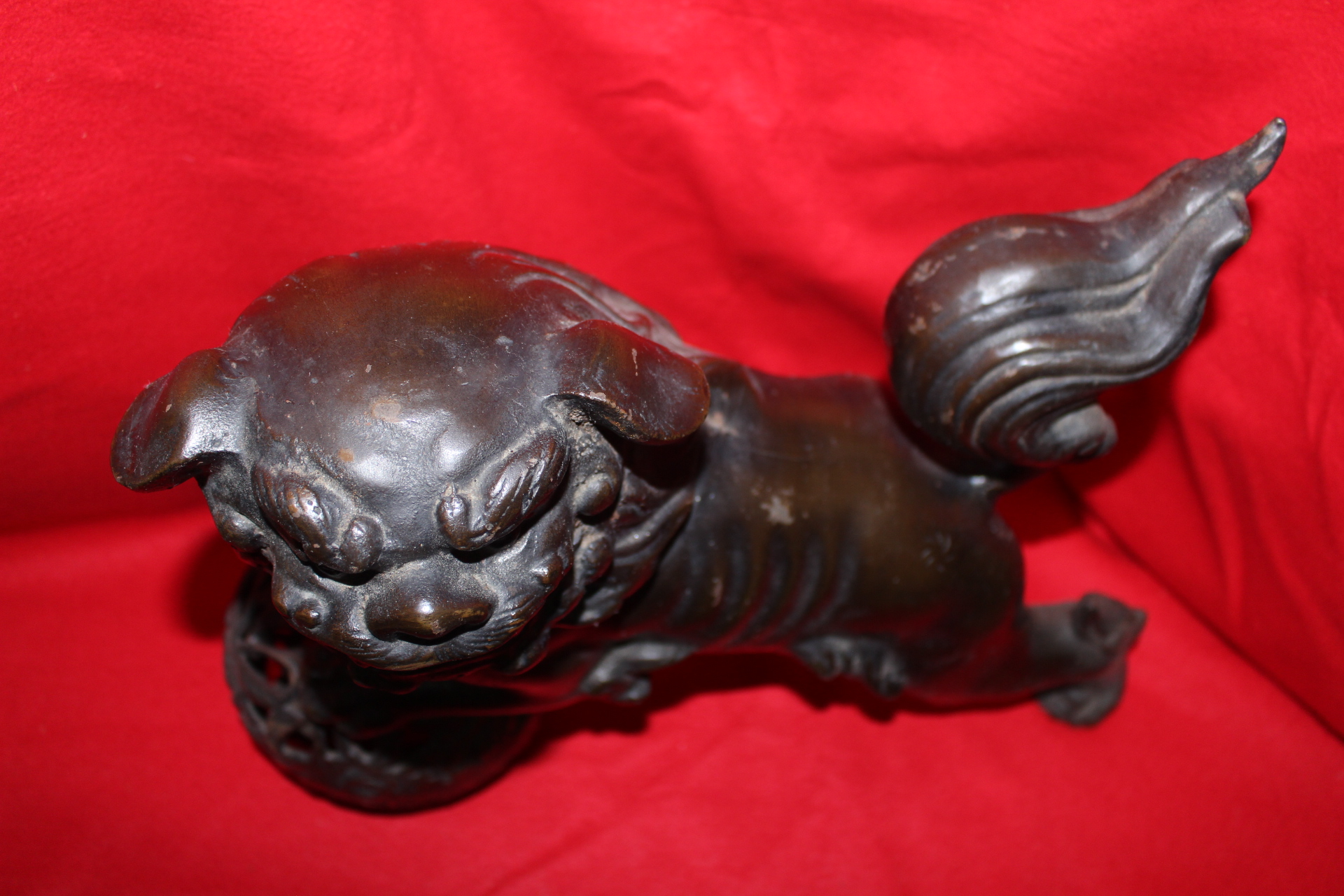 무쇠로된 해태 조각상