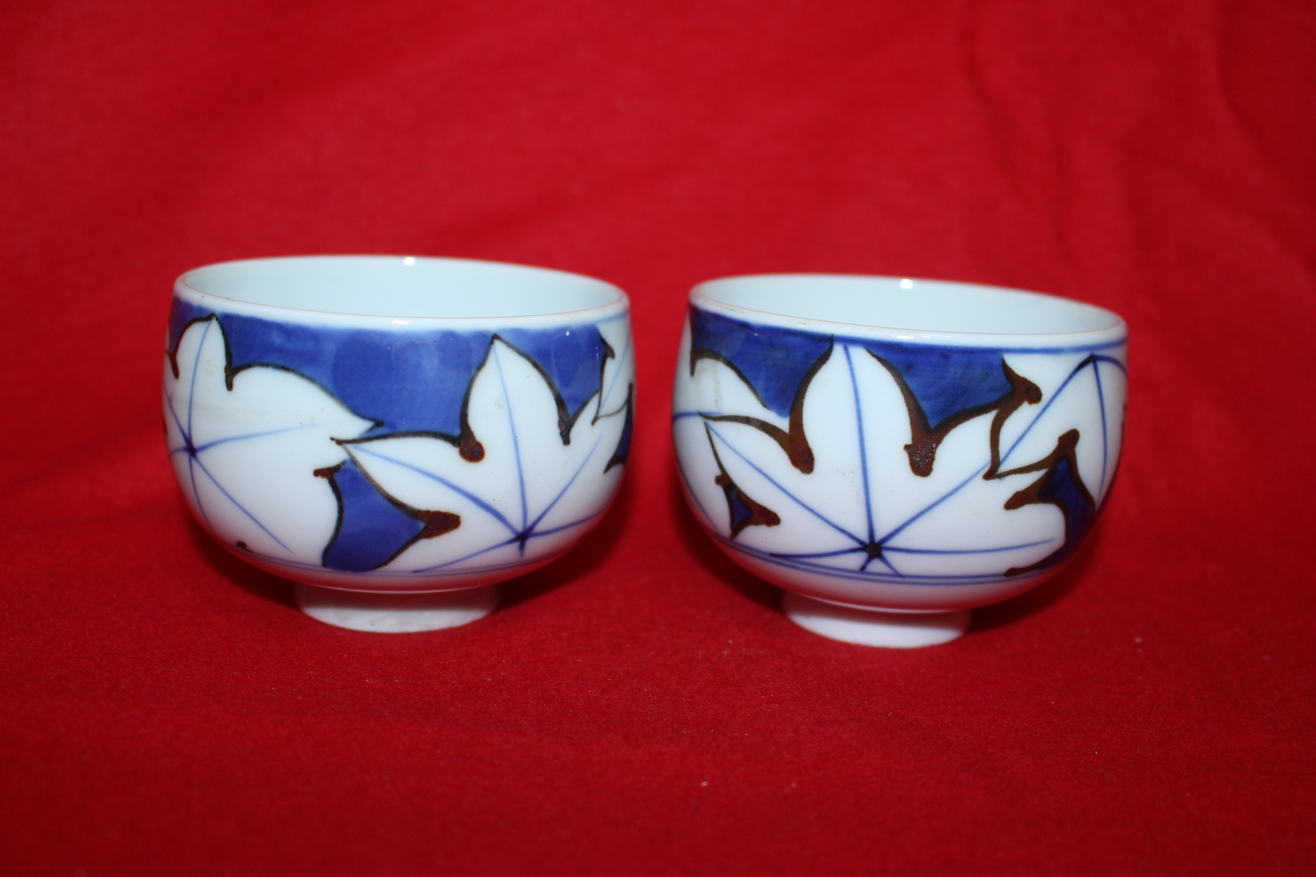 연대가좋은 청화백자추상문 오목잔 2점